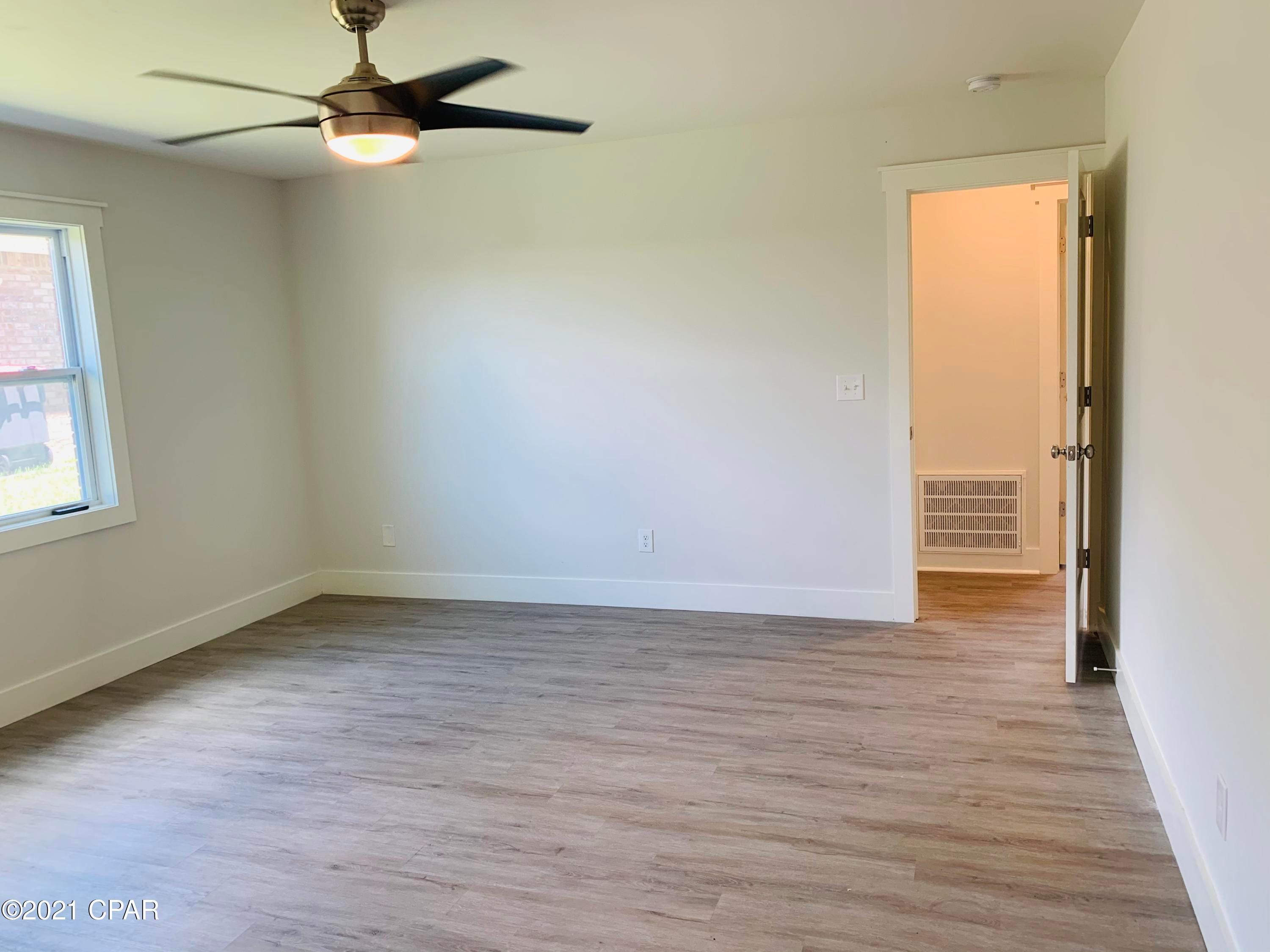 Bay Front Unit 6 - Residential