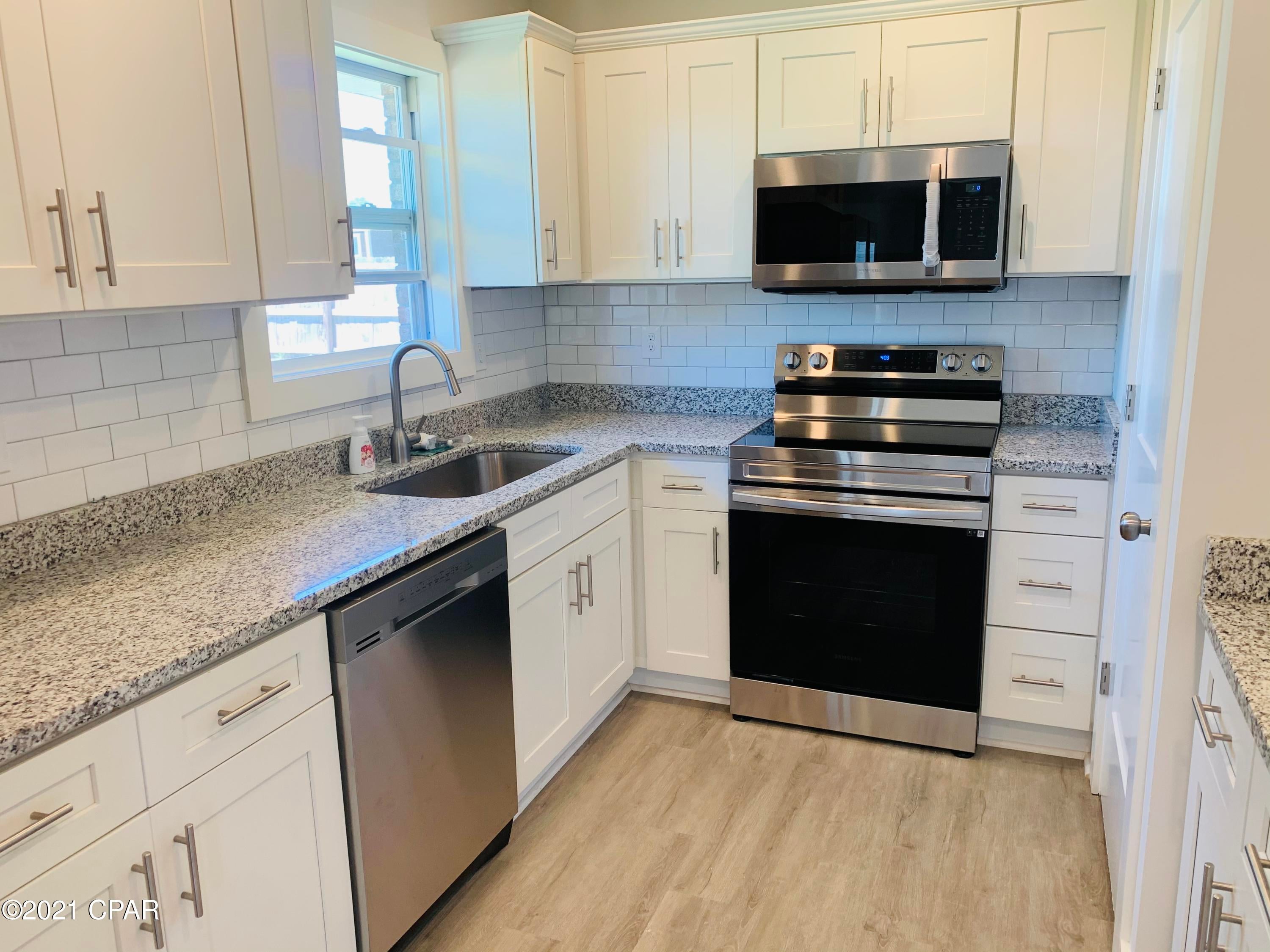 Bay Front Unit 6 - Residential