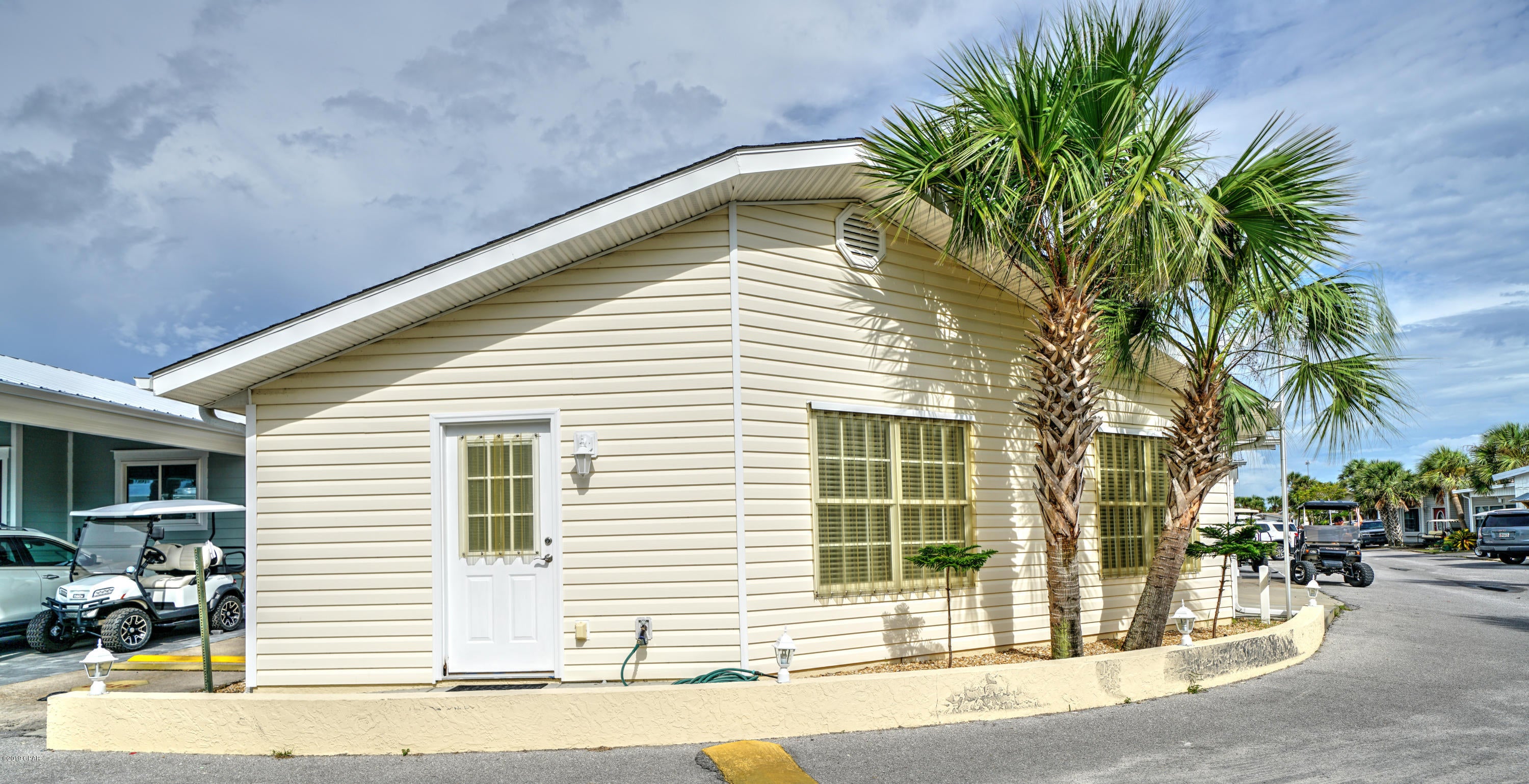 Venture Out Travel Trail - Residential