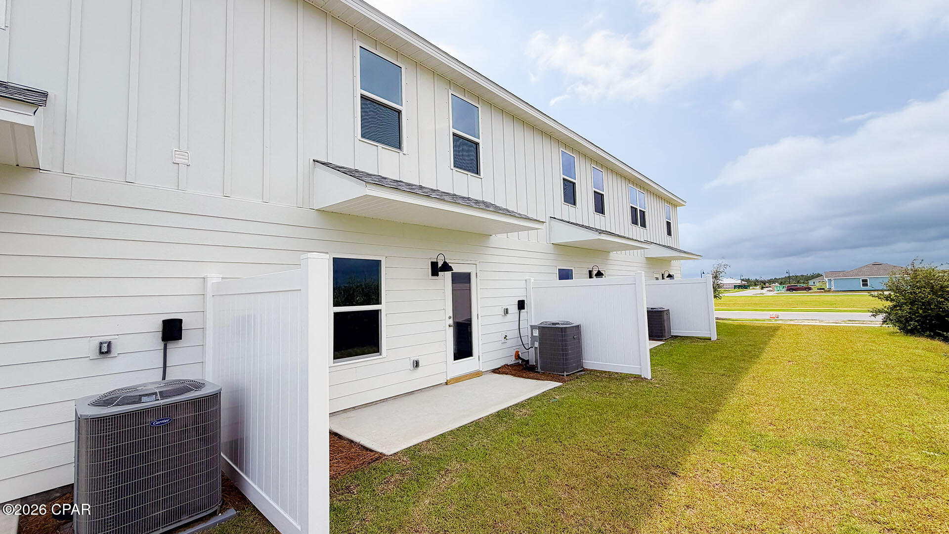 Salt Creek at MB Townhomes - Residential