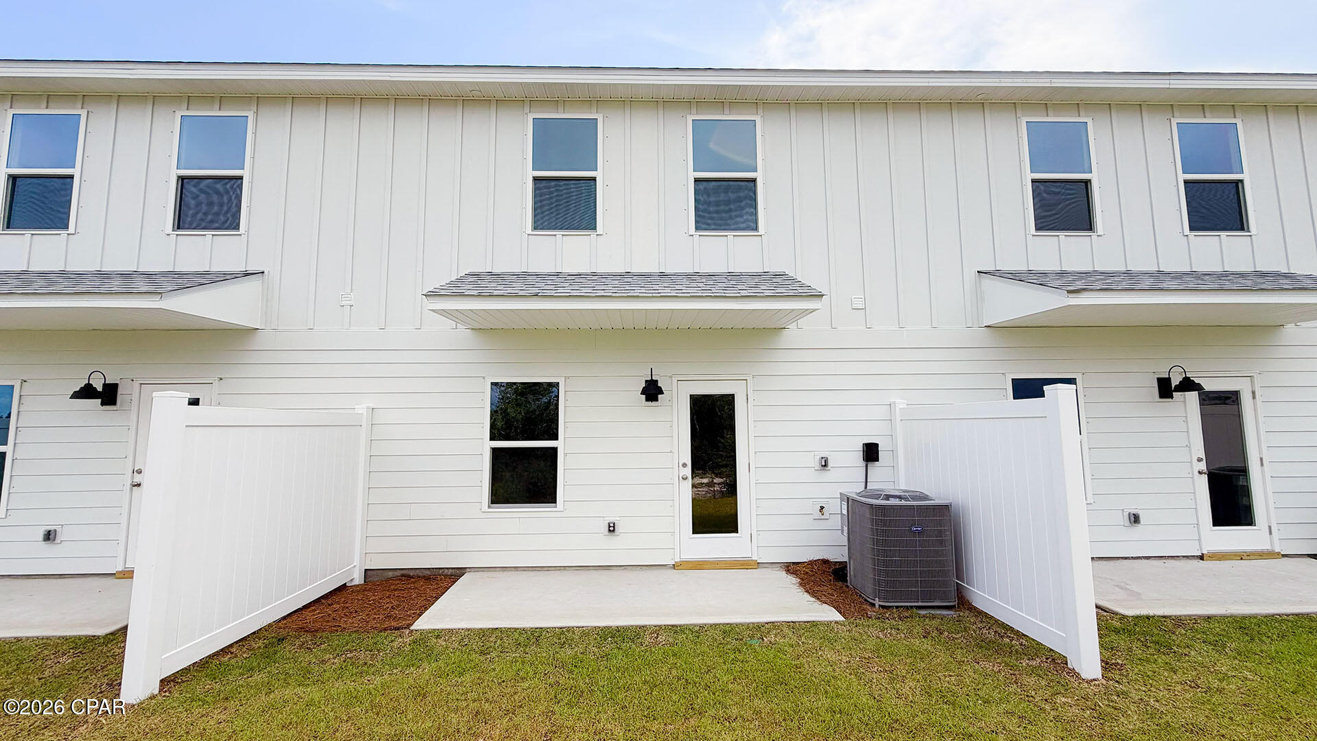 Salt Creek at MB Townhomes - Residential