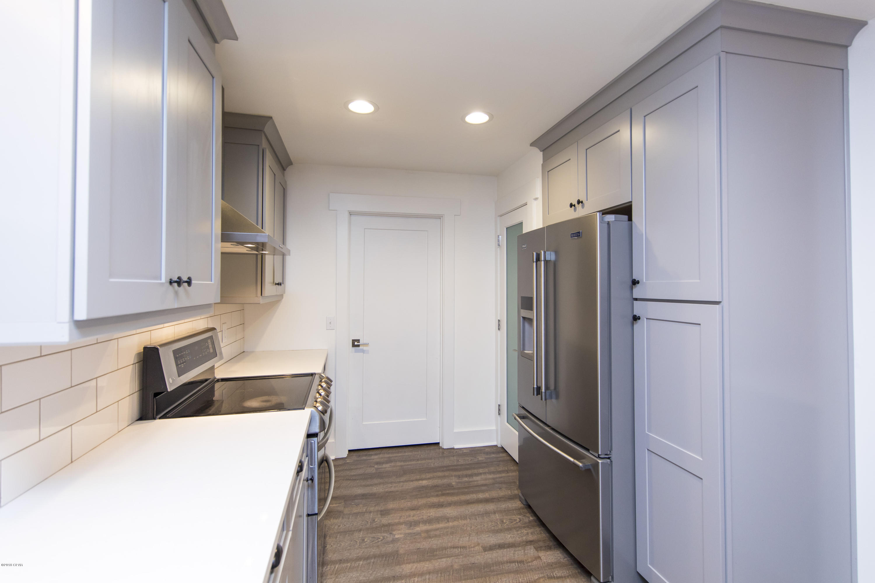 College Point 1st Add - Residential