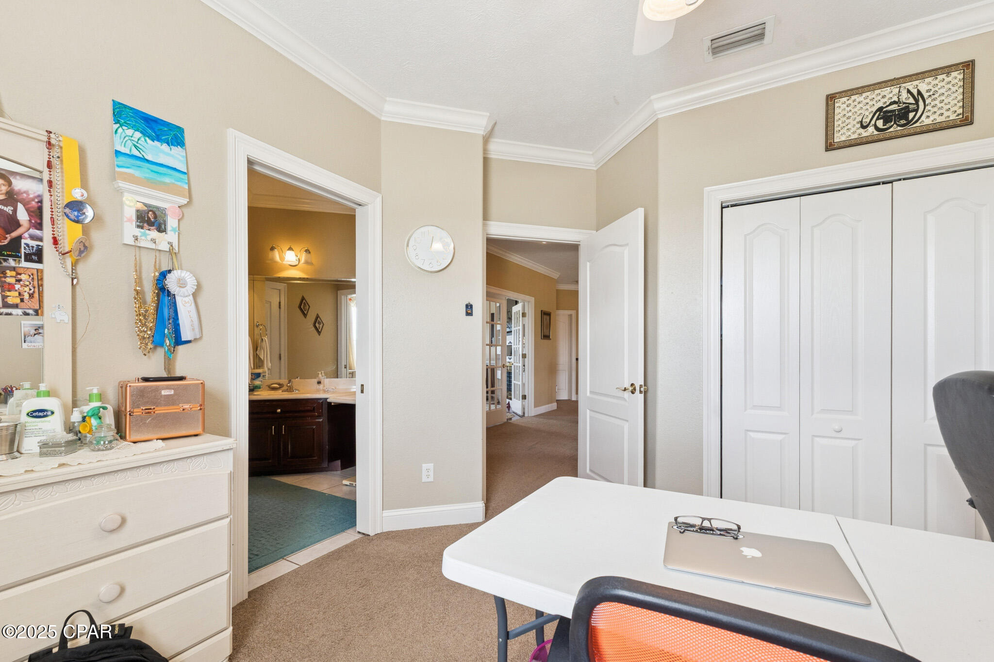 Kirkland Manor - Residential