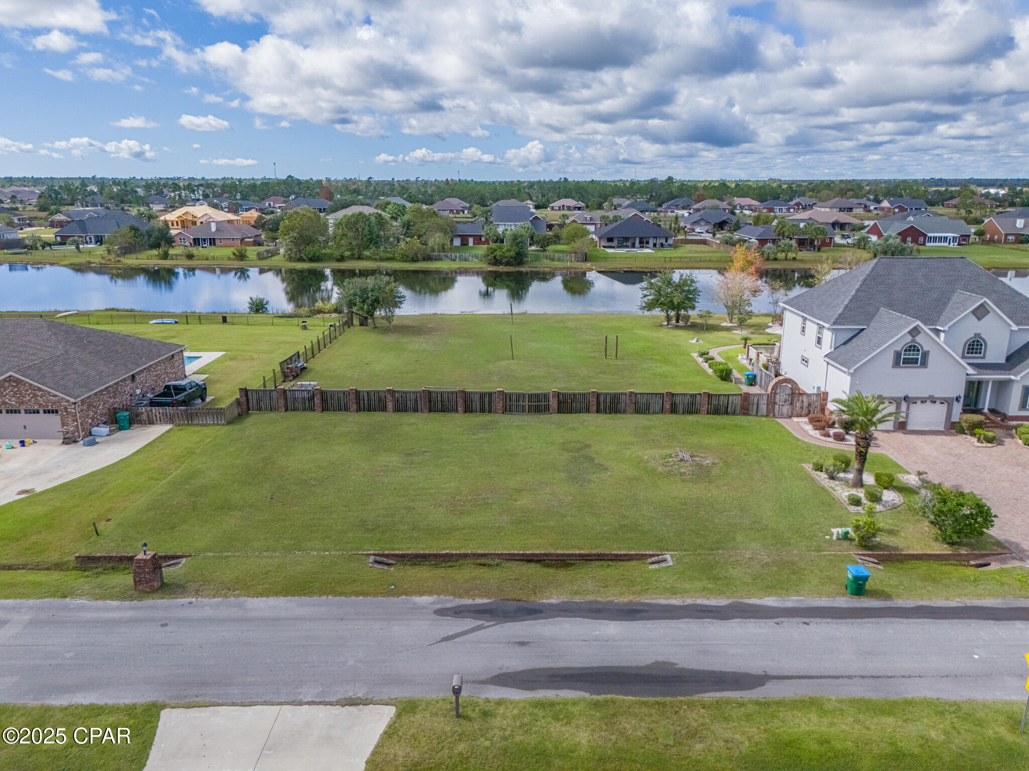 Kirkland Manor - Residential