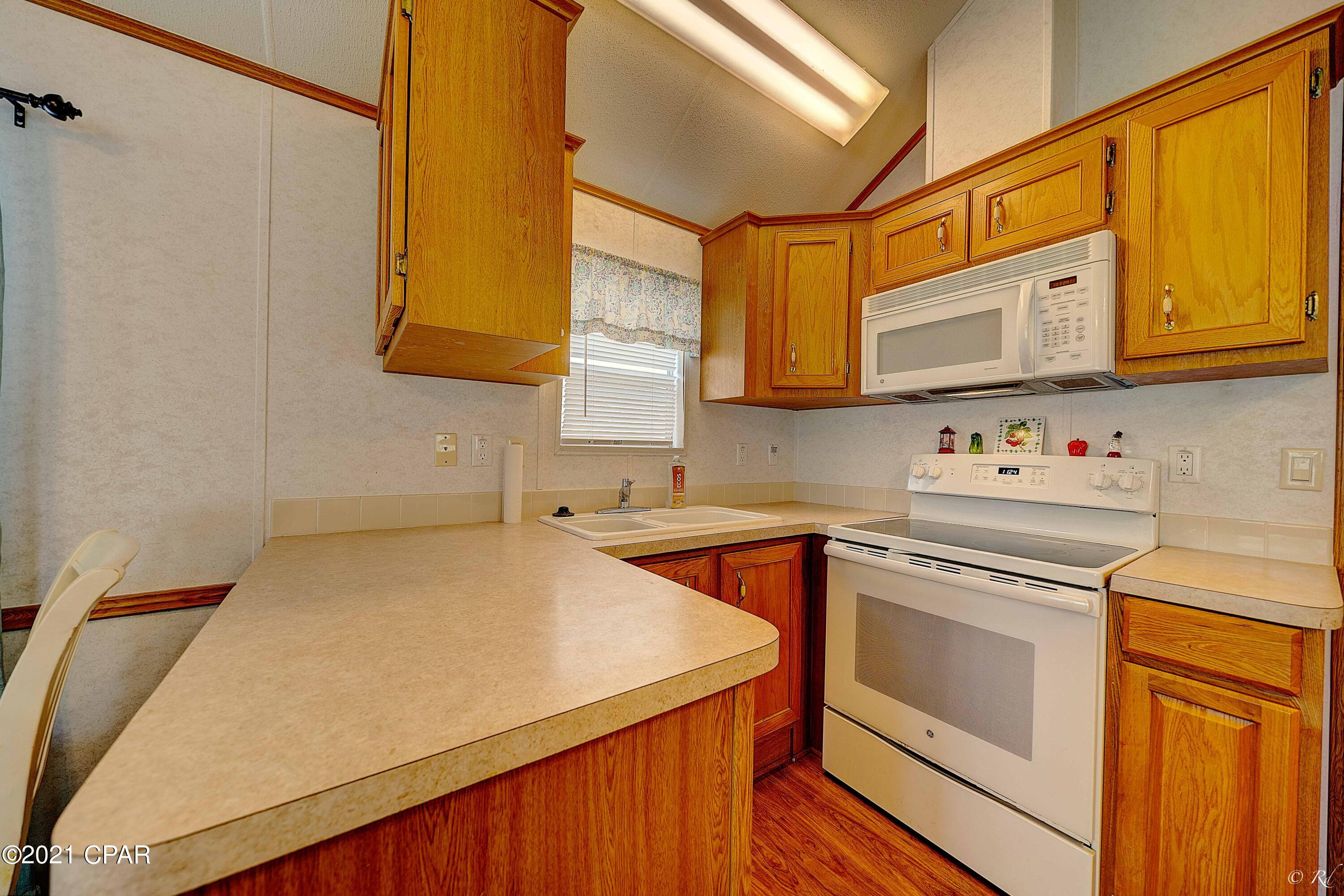 Emerald Pointe Resort - Residential