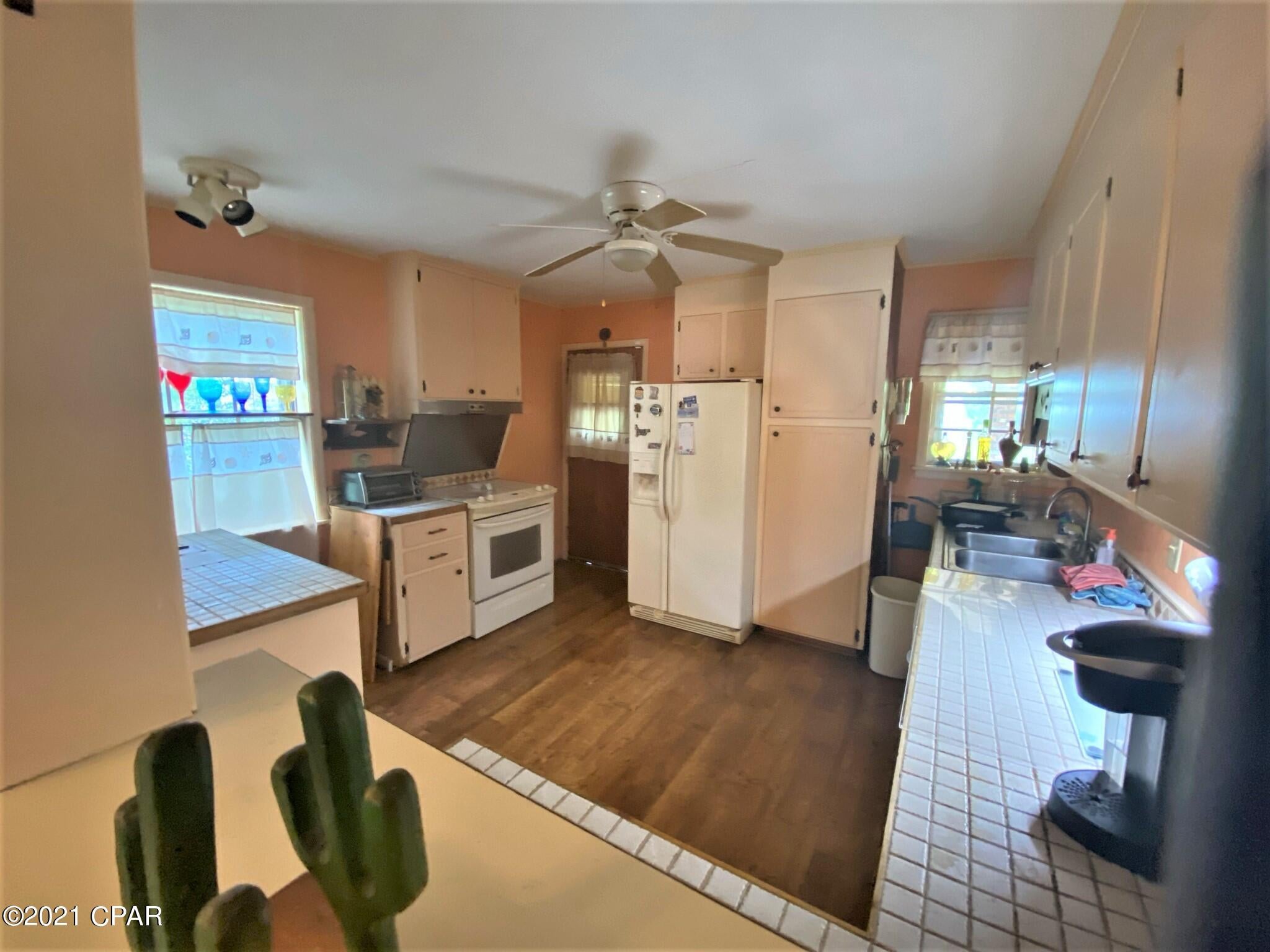 Dogwood Lakes - Residential