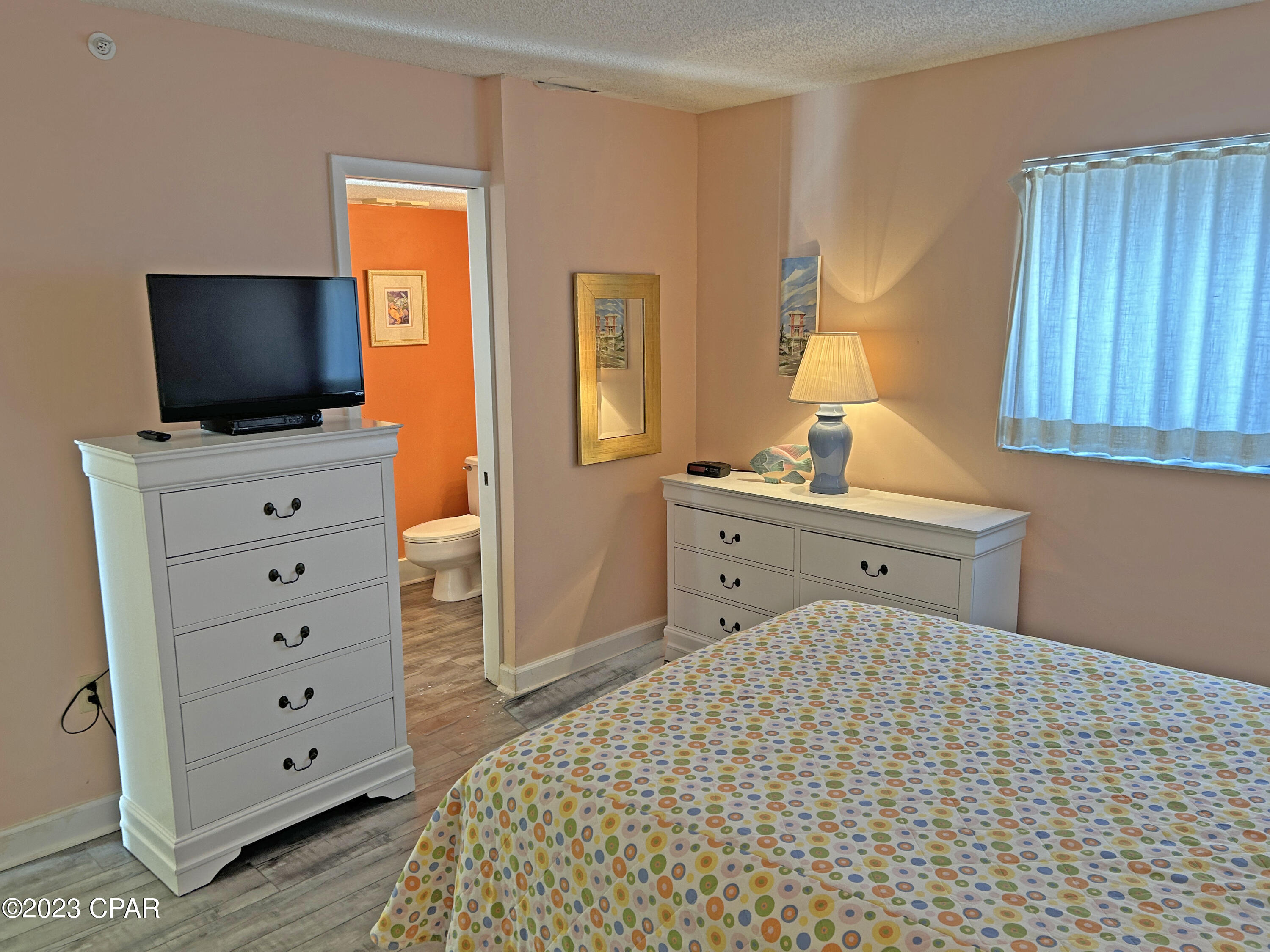 Summerhouse Condo. - Residential