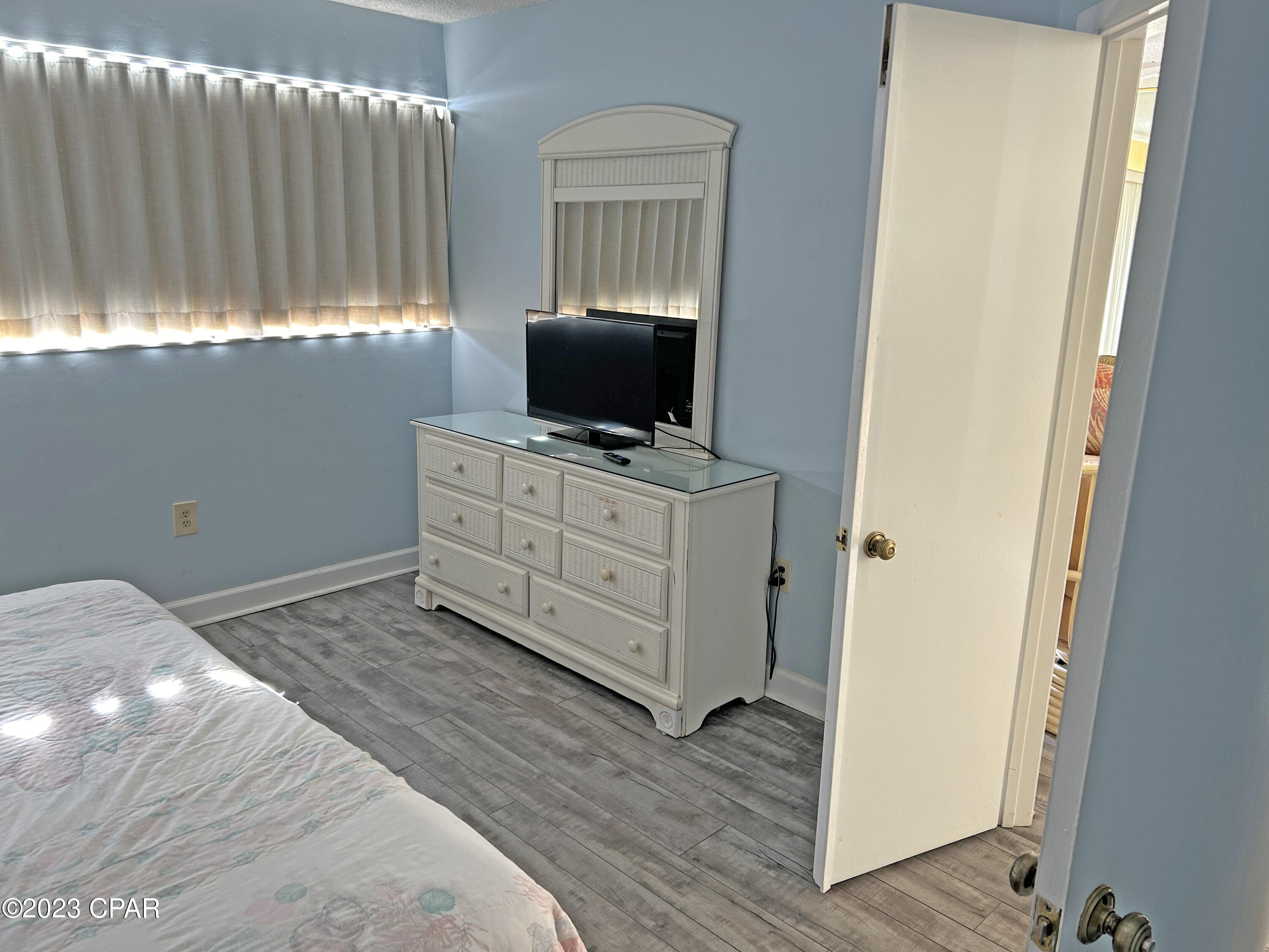Summerhouse Condo. - Residential