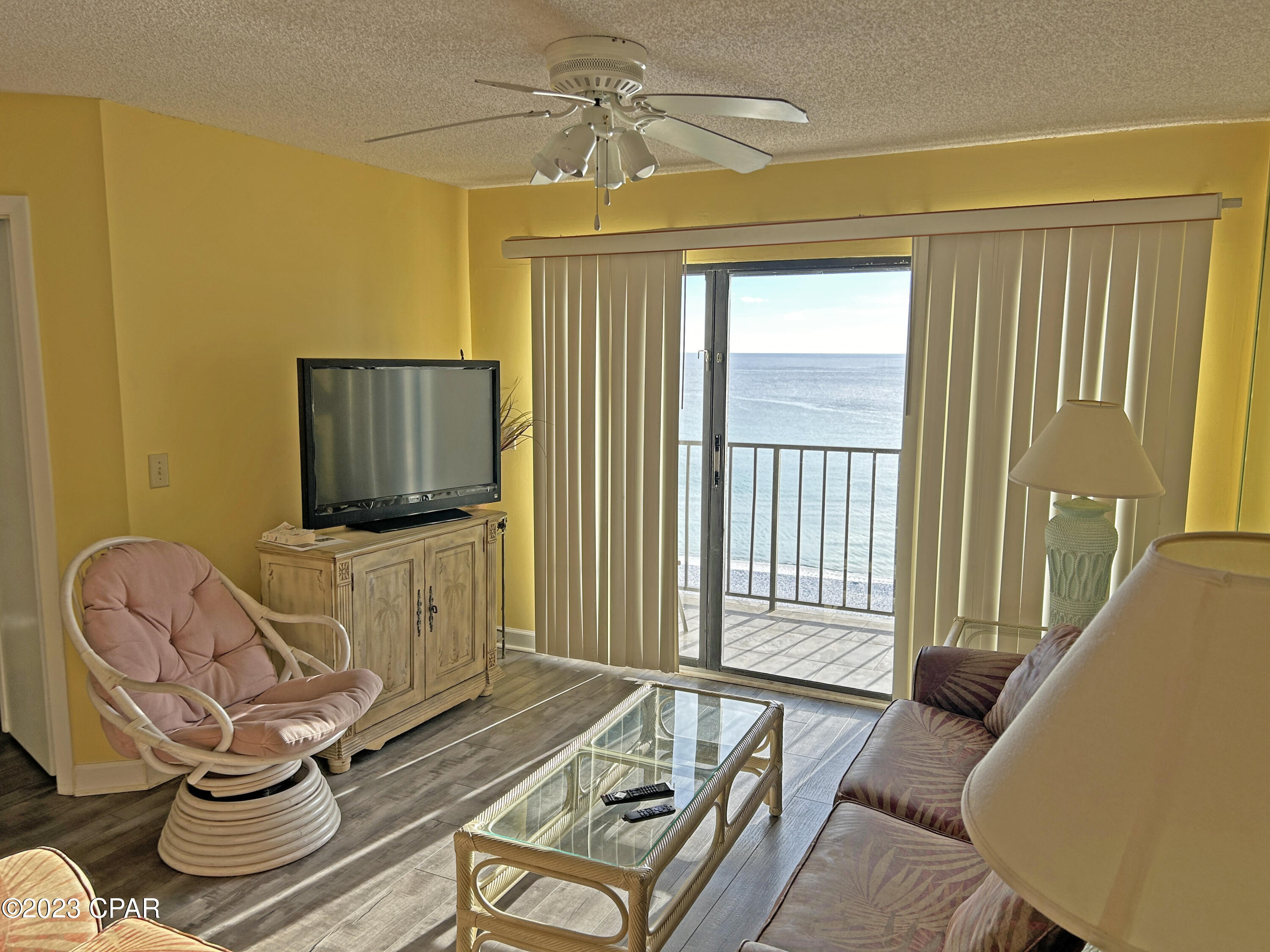 Summerhouse Condo. - Residential