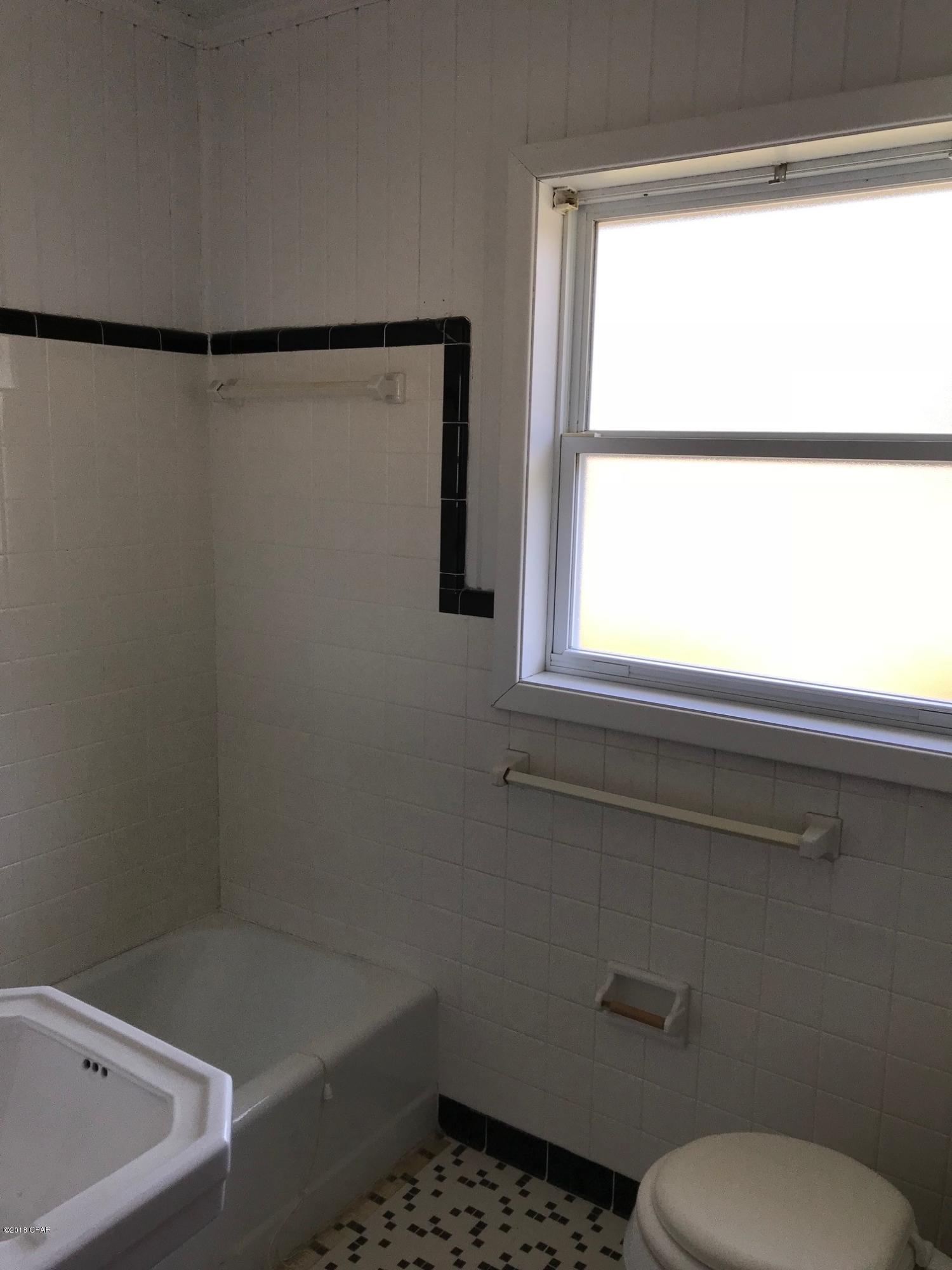 No Named Subdivision - Residential Lease