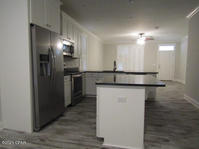 Holiday Beach Unit 15 - Residential Lease