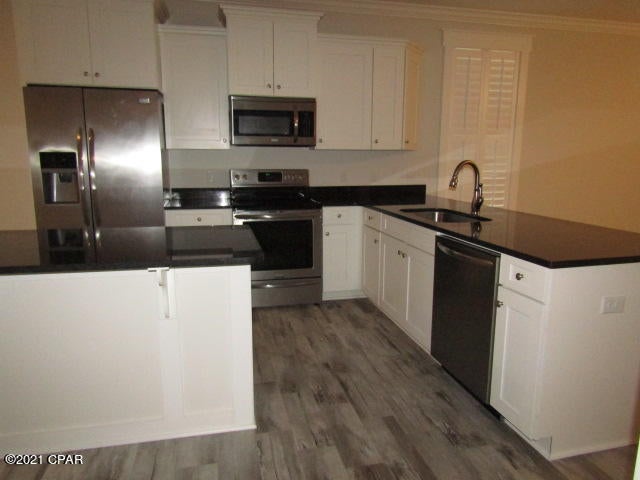 Holiday Beach Unit 15 - Residential Lease