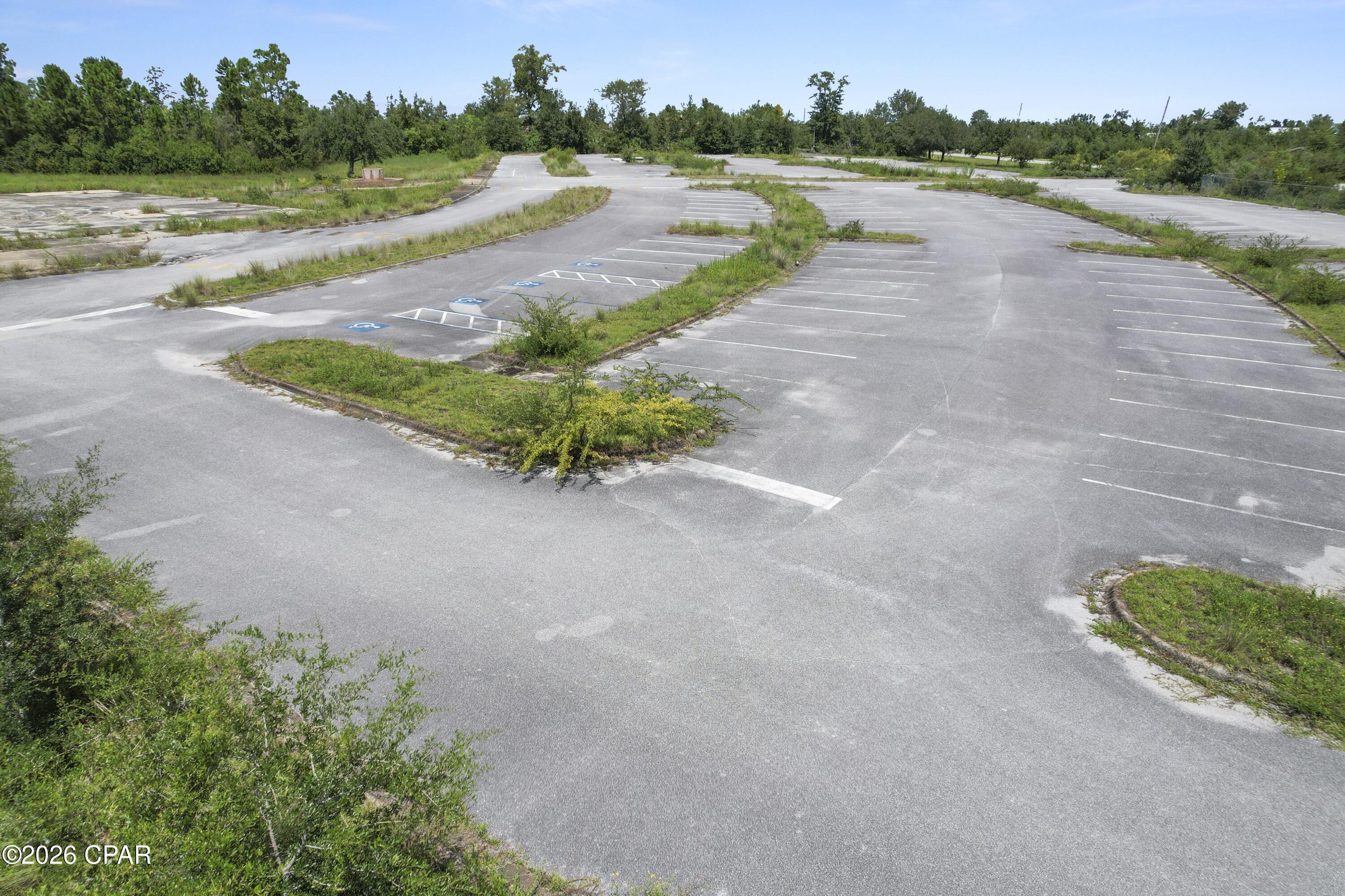 St. Andrews Bay Dev. Co. - Land