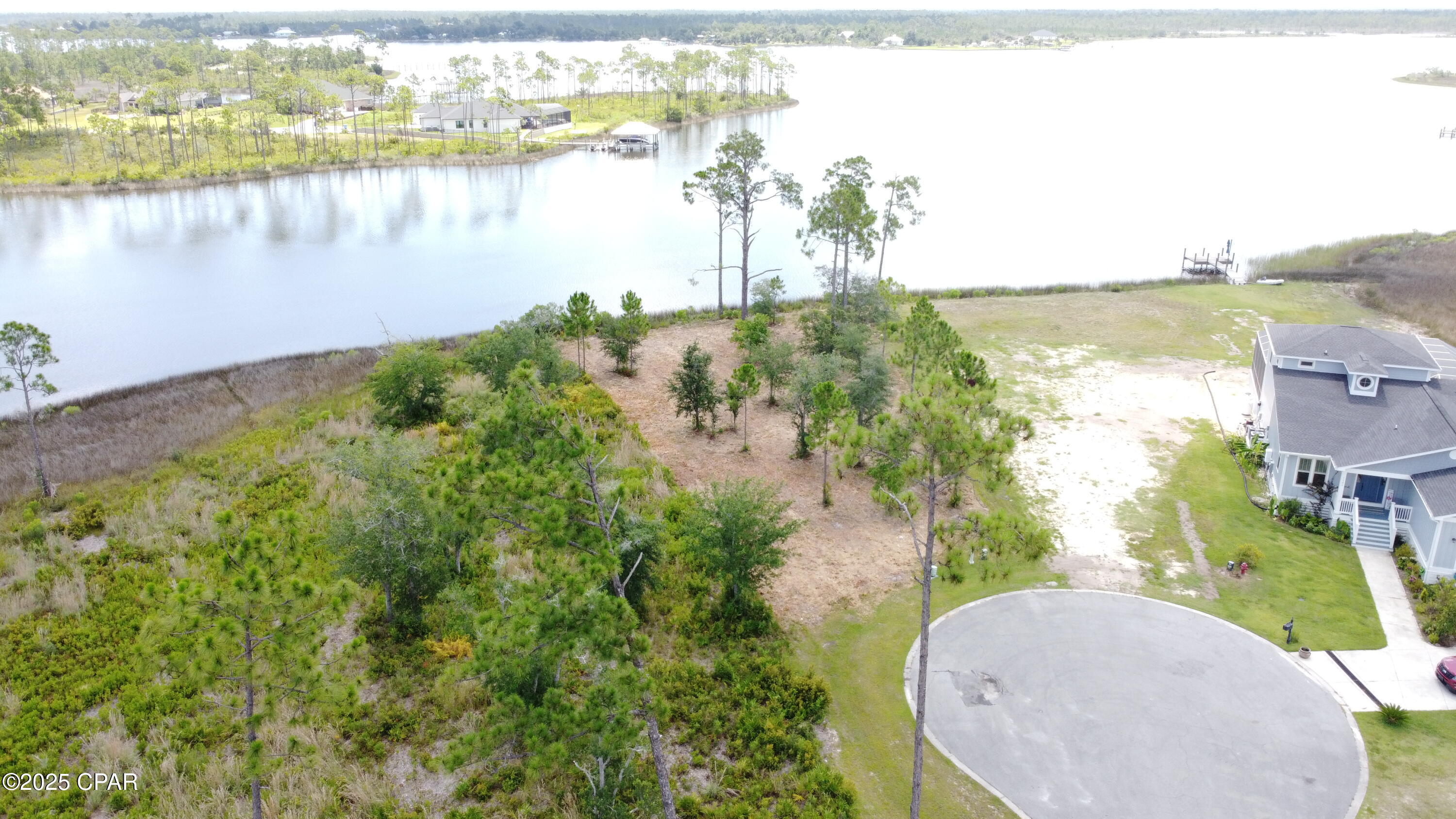 Laird Point - Land