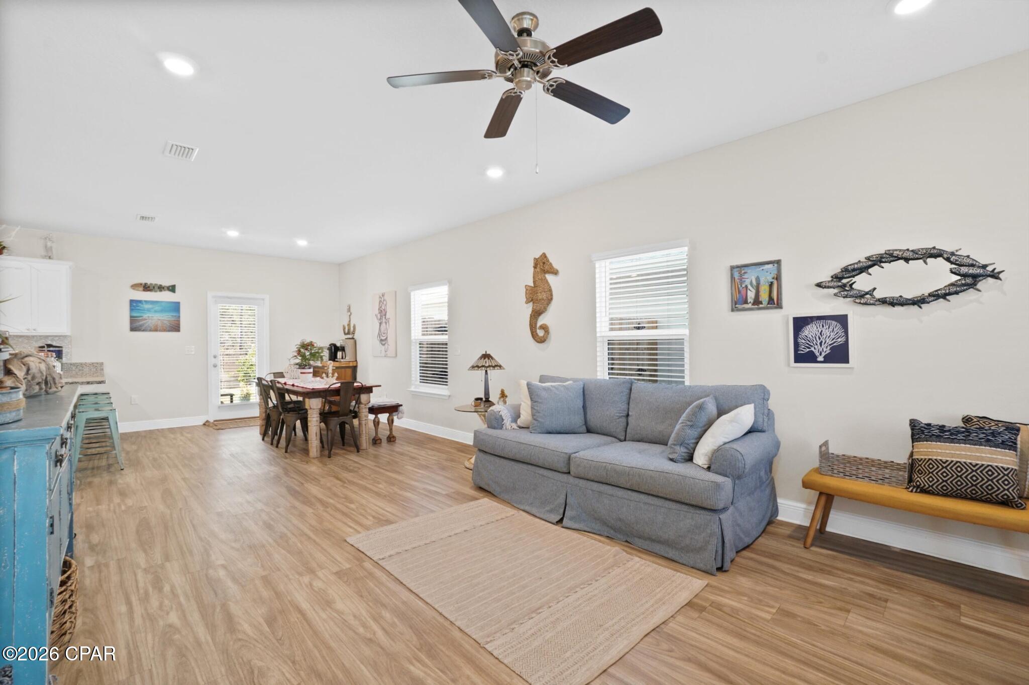 Emerald Cove Villas - Residential