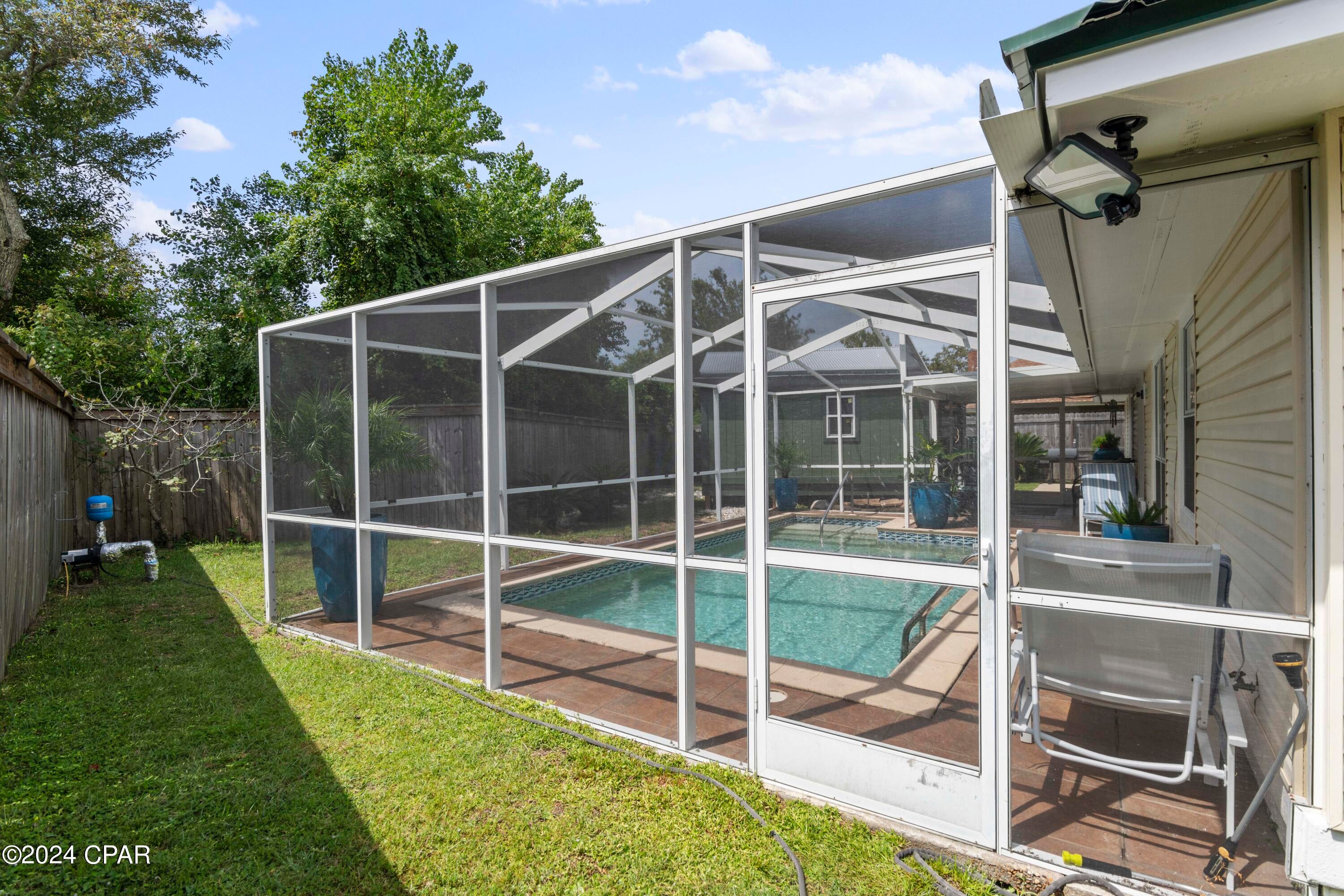 Forest Park East U-2 - Residential