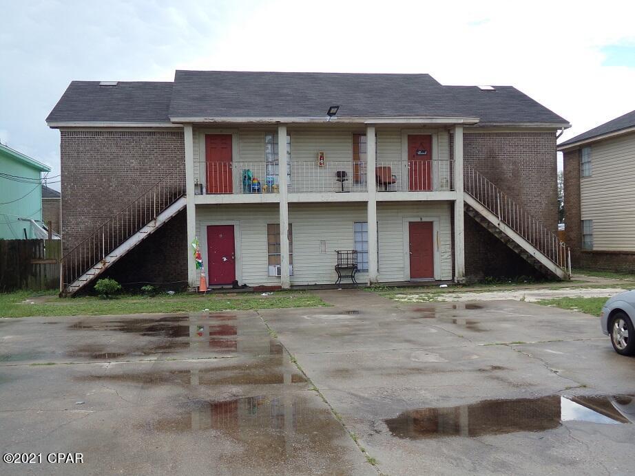 'CURRENTLY UNDER CONTRACT, SELLER ACCEPTING BACKUP OFFERS'

Attention Investors: Four unit Quadplex. 

Each unit is 2 bedroom 1 bath with washer/dryer hook up, New roof, 2nd story units have balconies.Close to Tyndall Air Force Base & amenities All info taken from appraiser site and sizes approx., please verify..