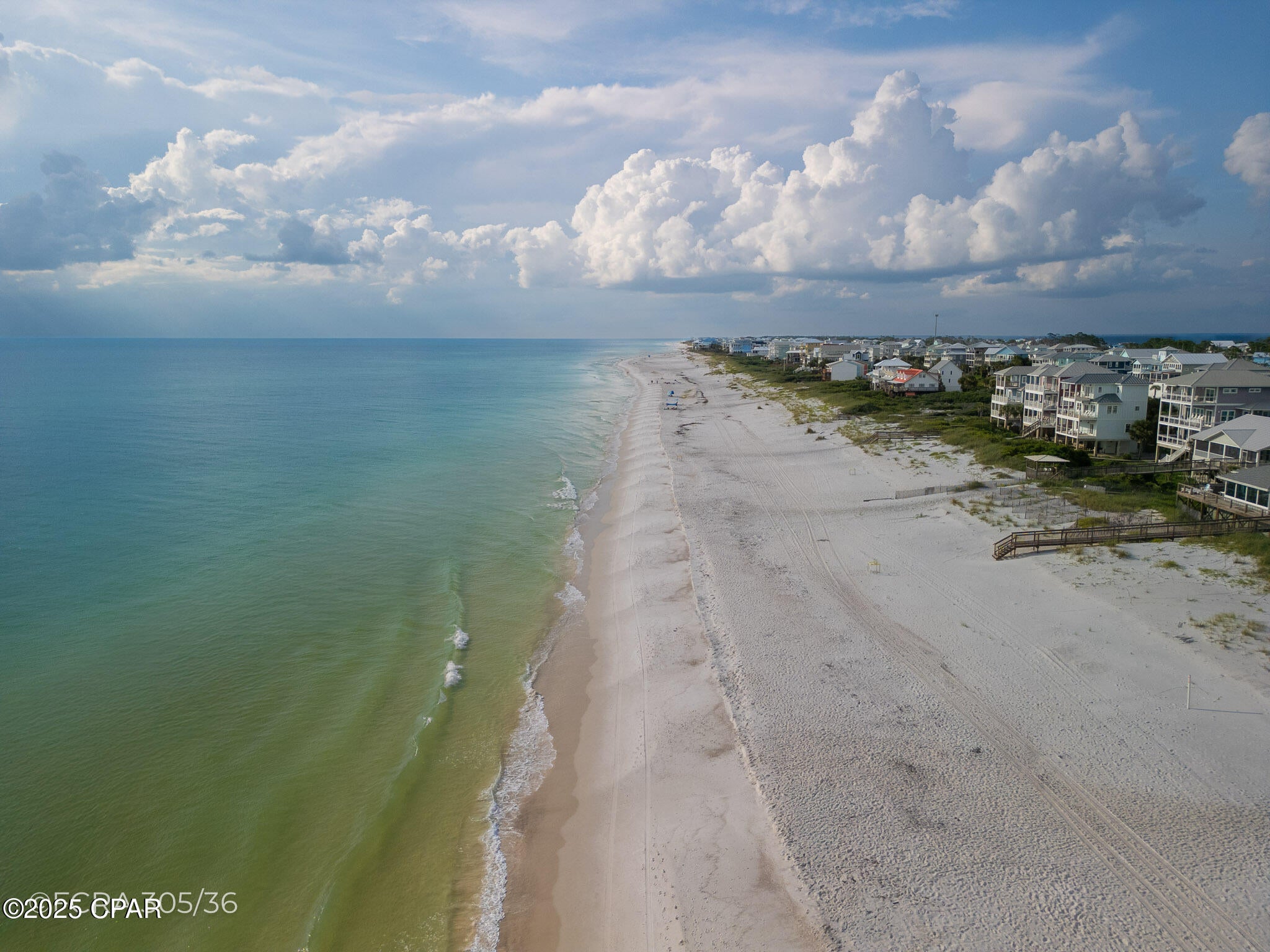 Dolphin Beach - Residential