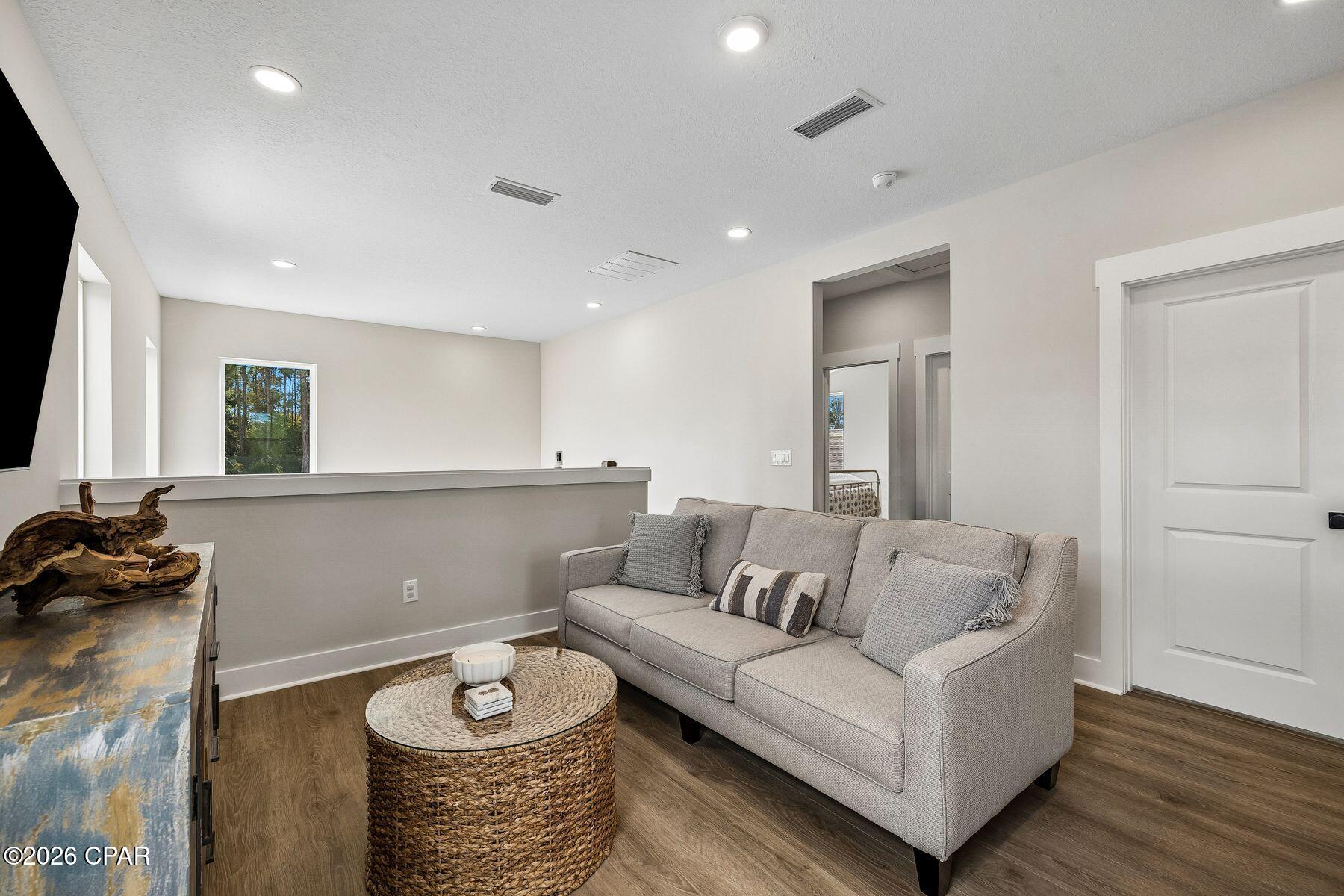 Breakwater at Ward Creek - Residential