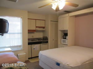 Plazas Of St.Thomas I - Residential Lease