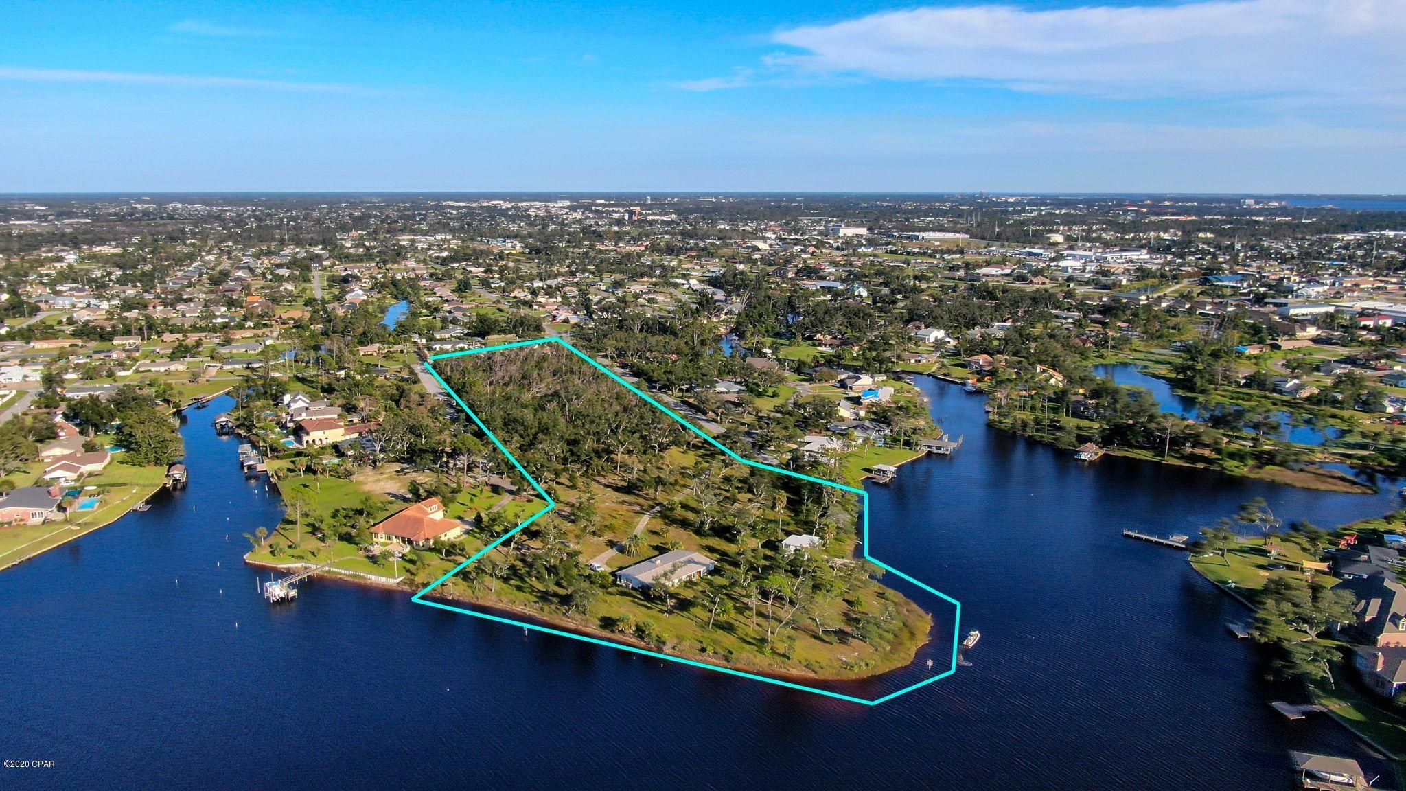 Truly a 'Once in a lifetime' offering with 900+/- water frontage on Pretty Bayou and additional acreage for residential development. Must see to believe. 20 lots with existing plat on acreage not adjacent to water with 3+/- for lots with water frontage. Call your home developers before this one is gone.

  CLICK ON MAIN PHOTO FOR ADDITIONAL PICTURES!
