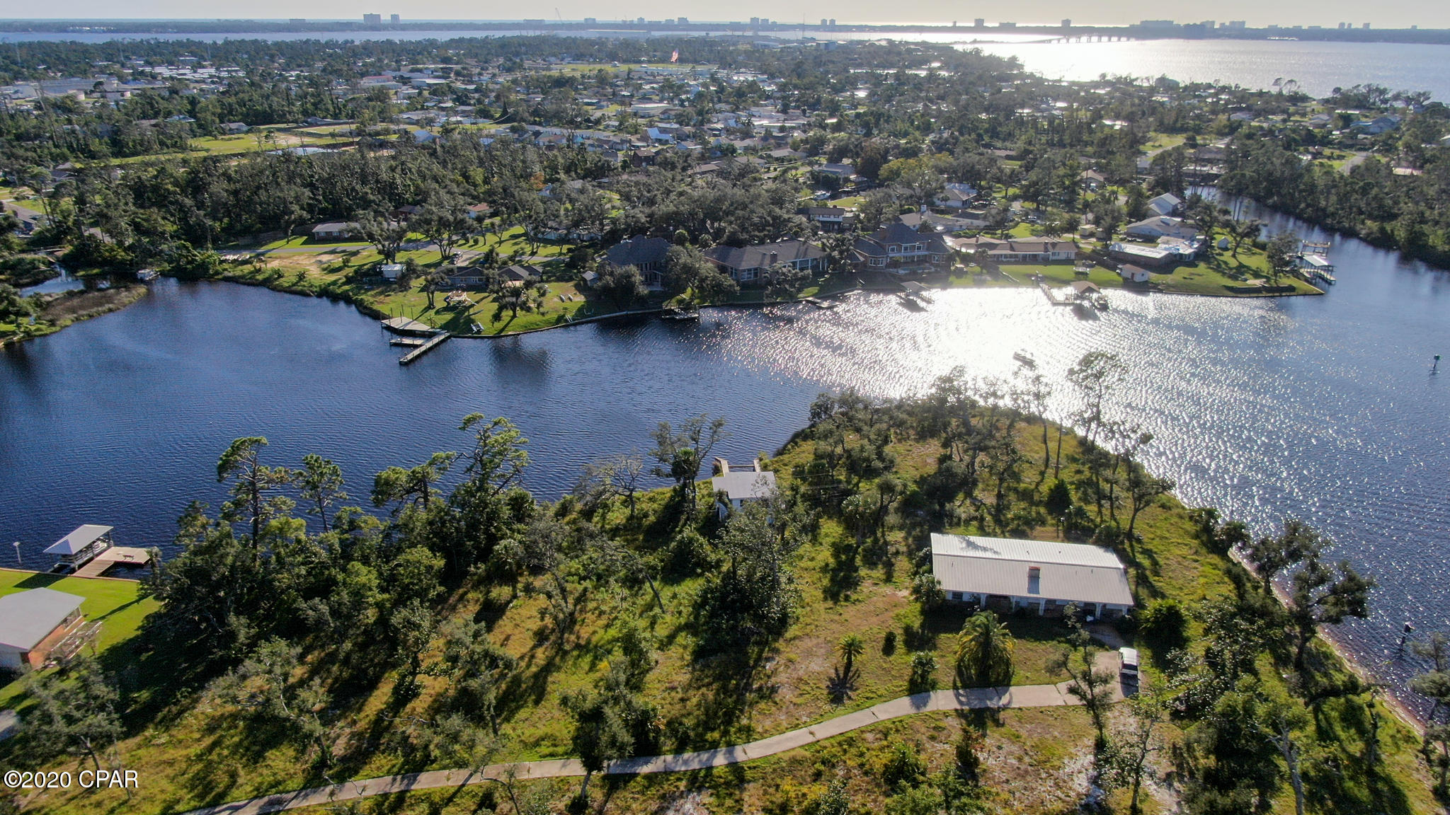 Kings Point - Land