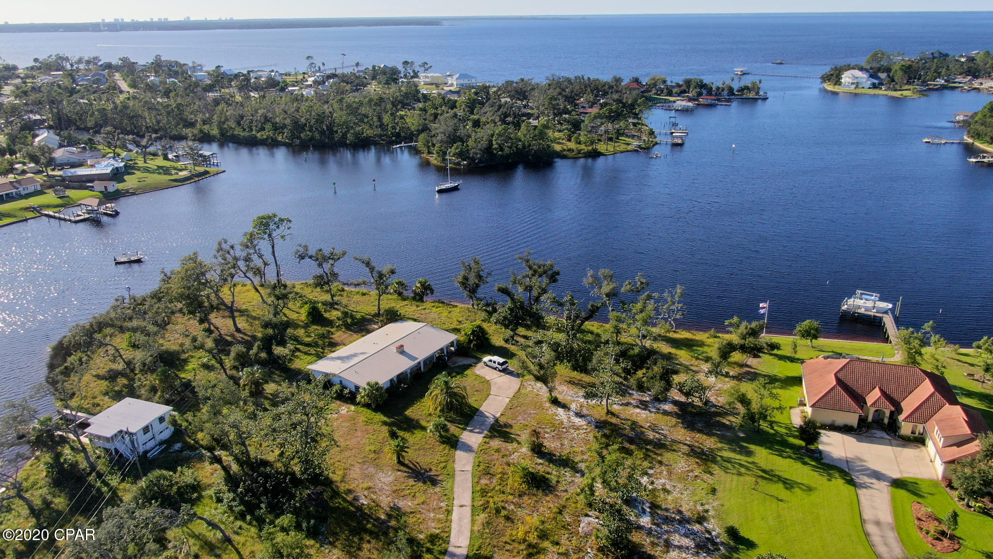 Kings Point - Land