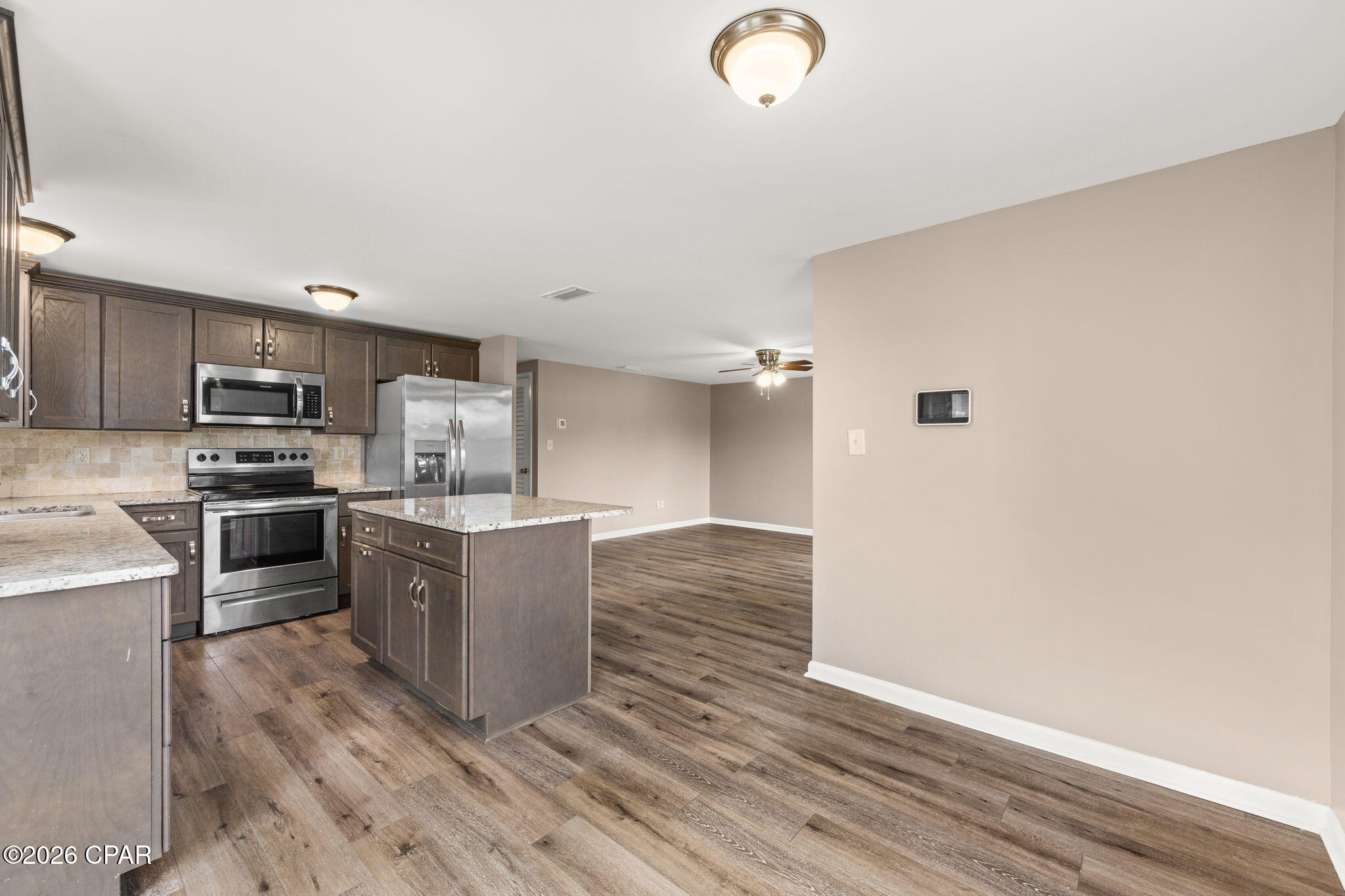 [No Recorded Subdiv] - Residential Lease