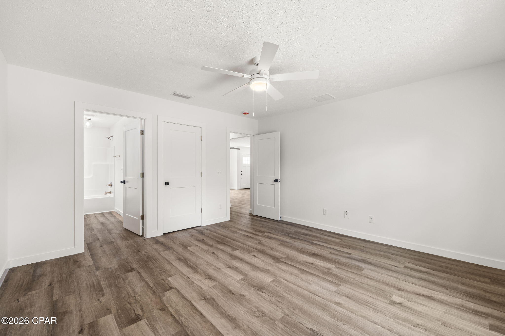 Sunny Hills - Residential