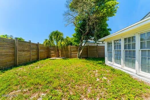 Charming low maintenance beach cottage ready for you, your family and friends to make a lifetime of memories. The home has a newer raised seamless metal roof. There is a 10' recorded easement on the south side of 208 3rd St to access the home. Also the owner of 208 3rd Street parks in front of his home. There is 2,800+/- feet of beach with no buildings. There is not an HOA.
The home is connected to public sewer.
It is the responsibility of the buyer to verify all measurements.