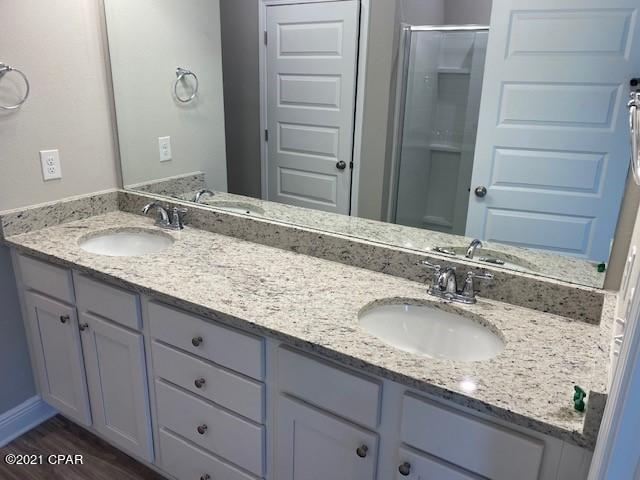 Emerald Cove Villas - Residential