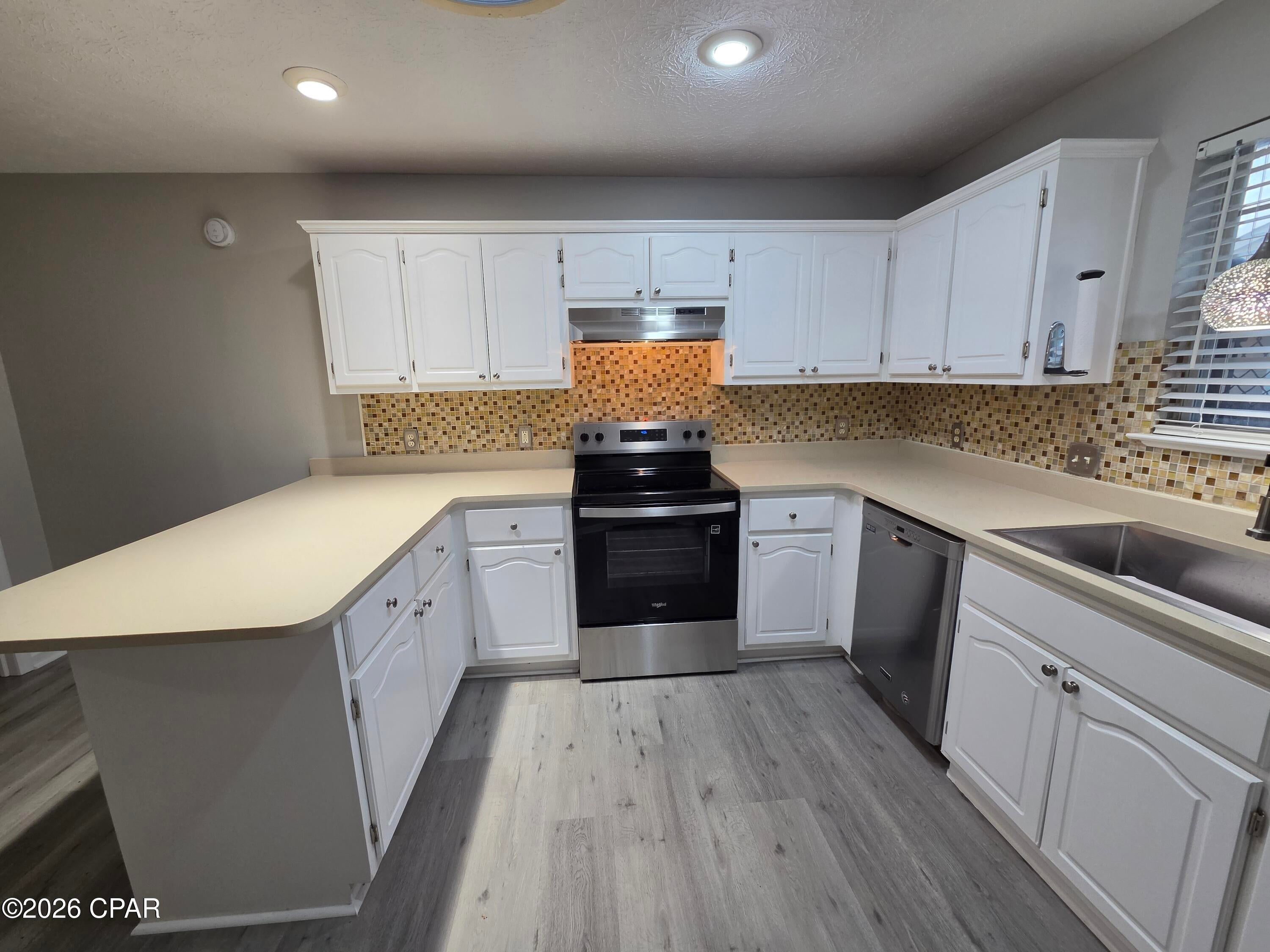 Biltmore Beach 1st Add - Residential Lease