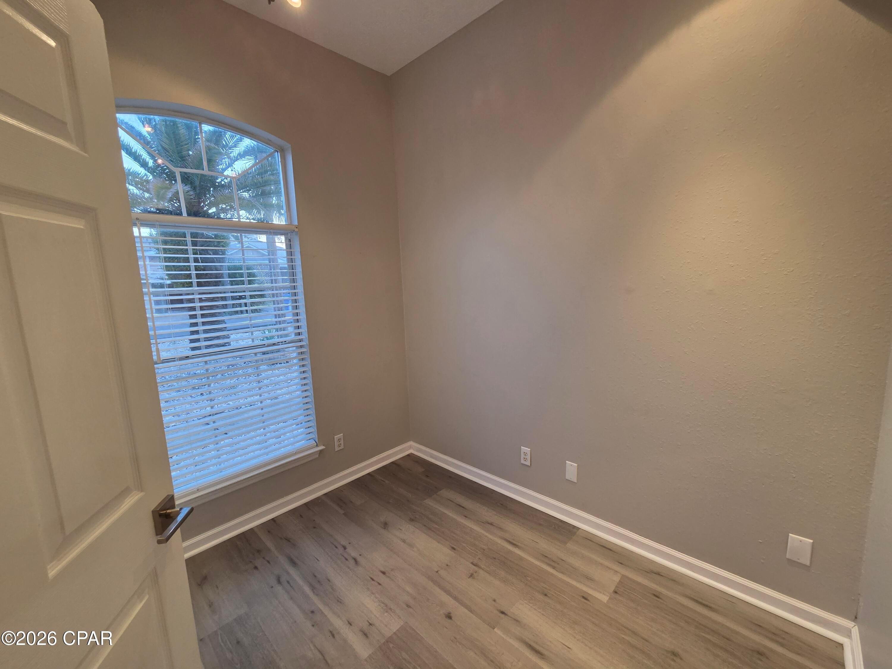 Biltmore Beach 1st Add - Residential Lease