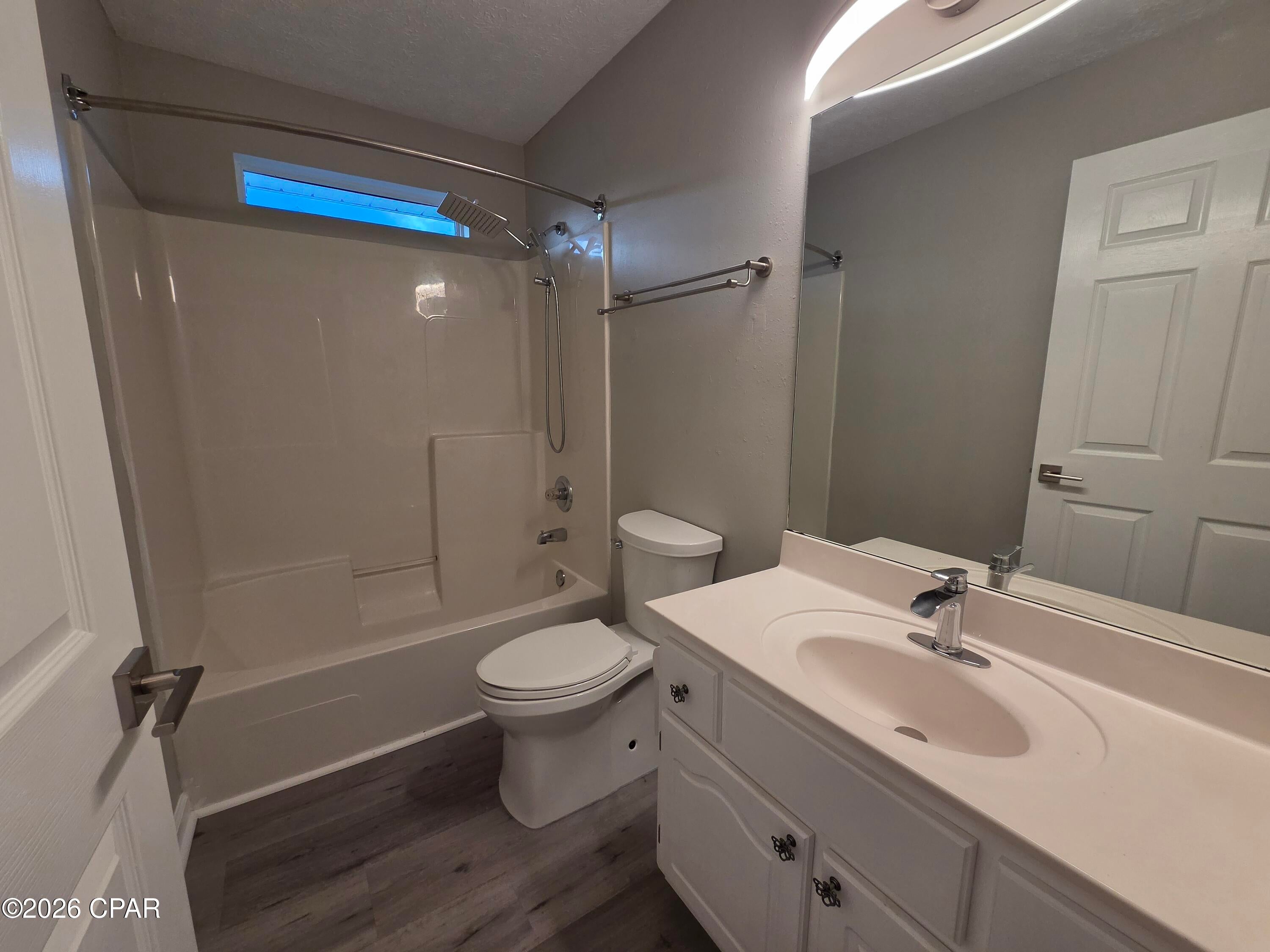 Biltmore Beach 1st Add - Residential Lease
