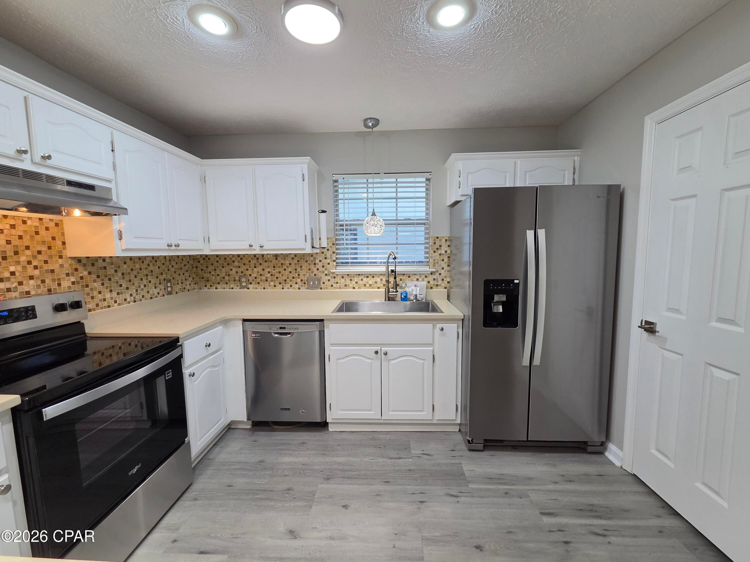 Biltmore Beach 1st Add - Residential Lease