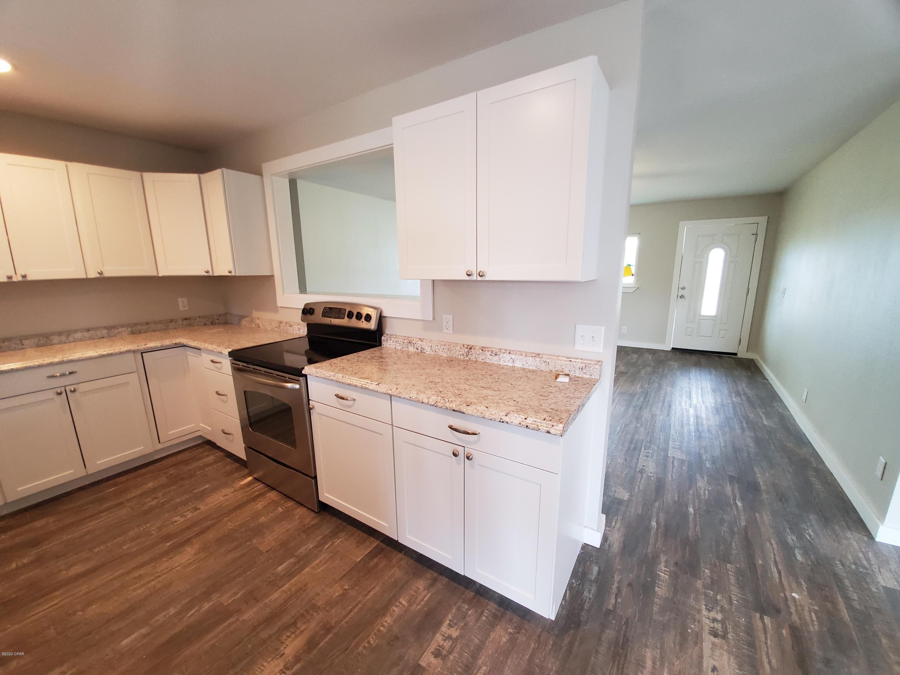 [No Recorded Subdiv] - Residential Lease