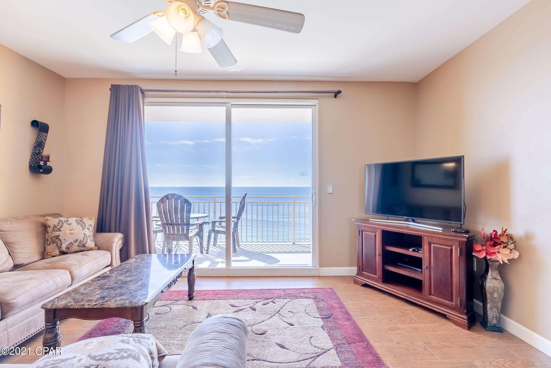 Splash Condo - Residential