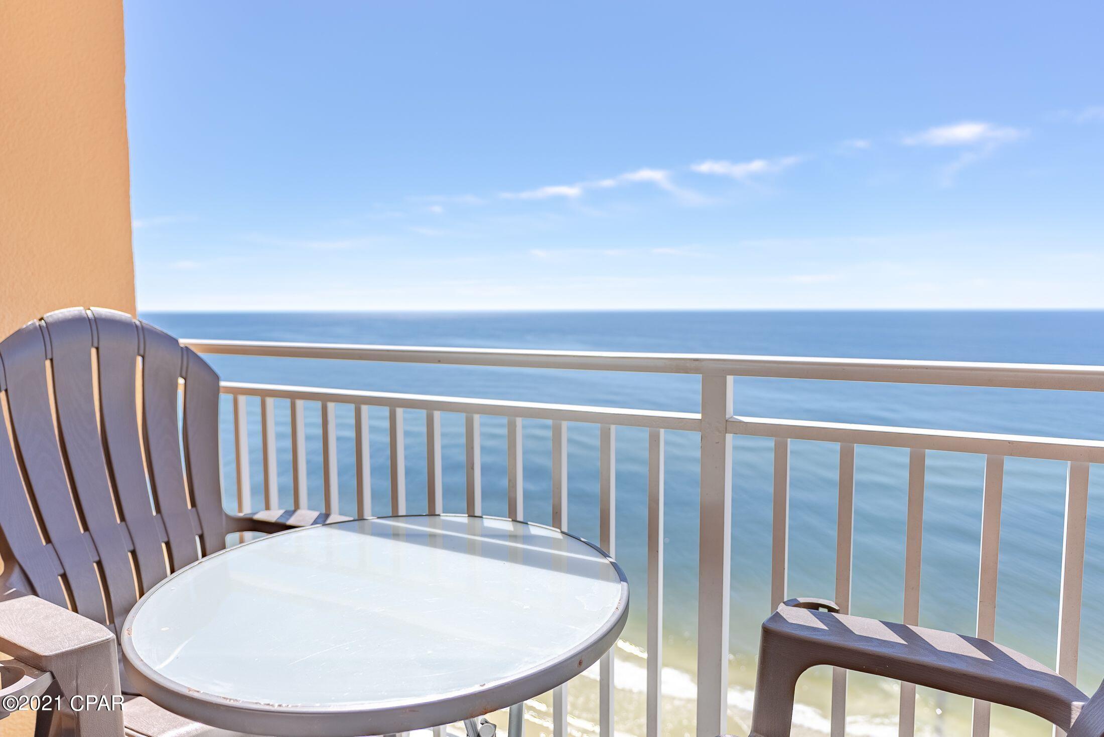 Splash Condo - Residential