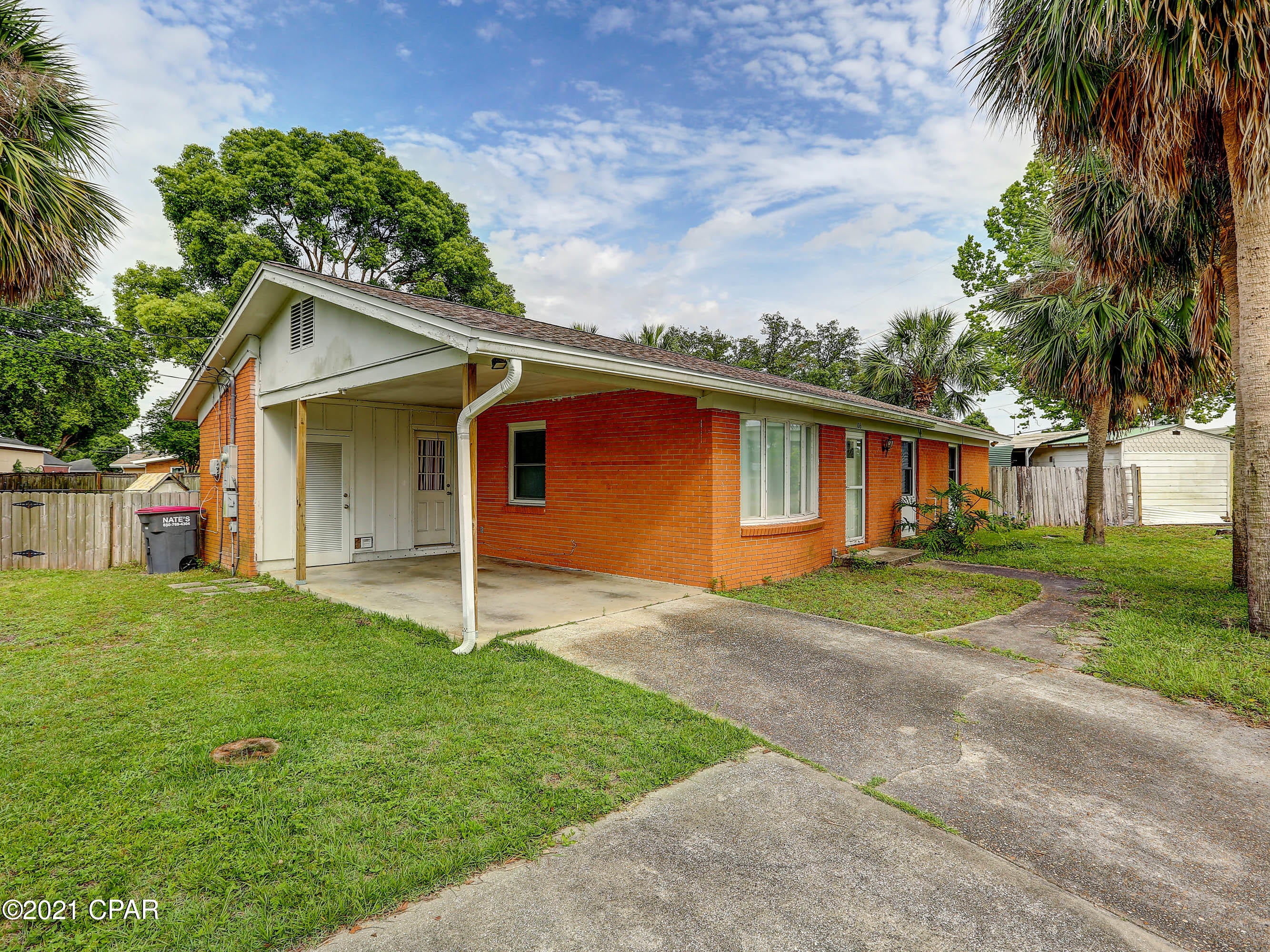 Woodlawn Unit 1 - Residential