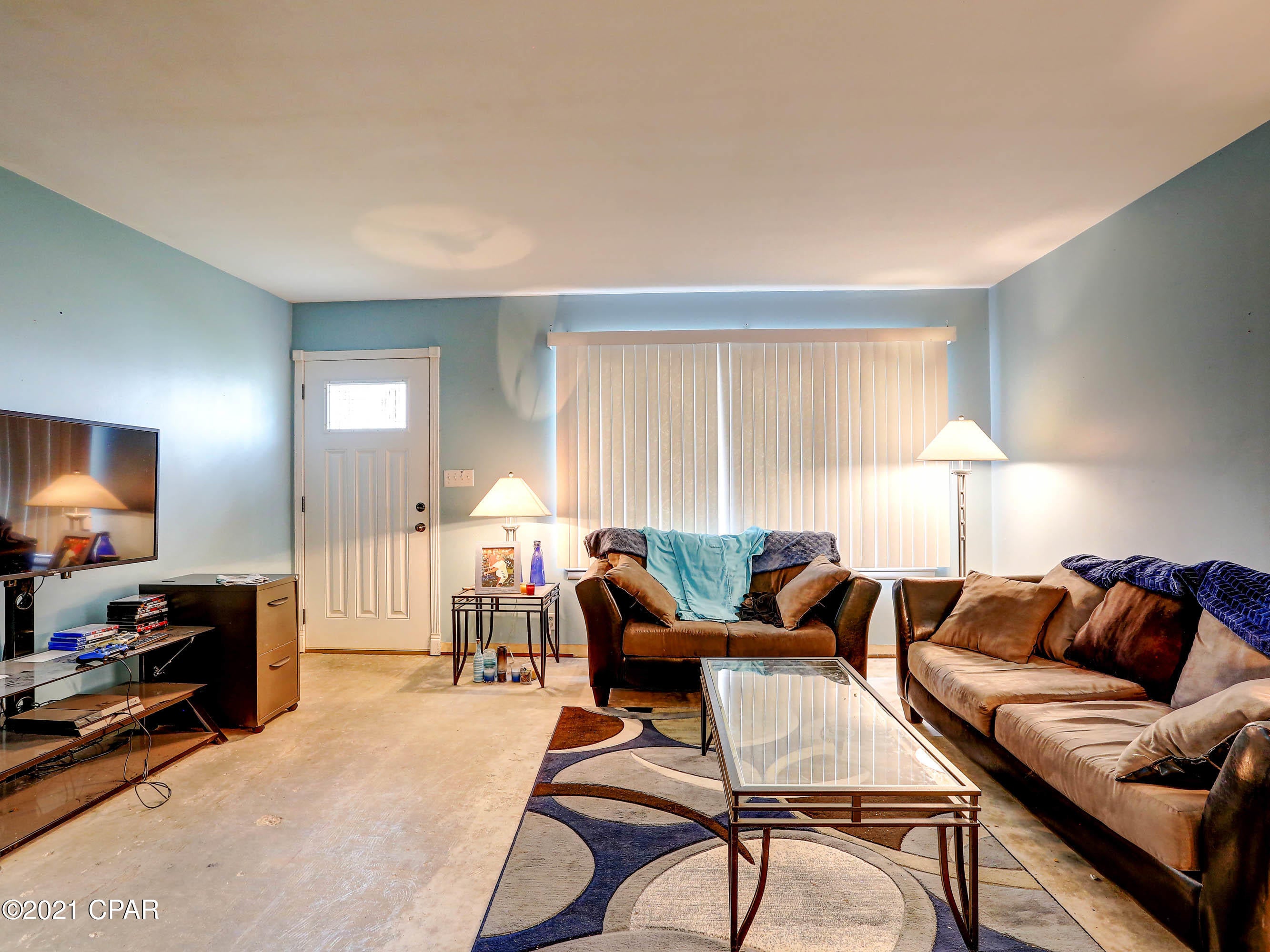 Woodlawn Unit 1 - Residential