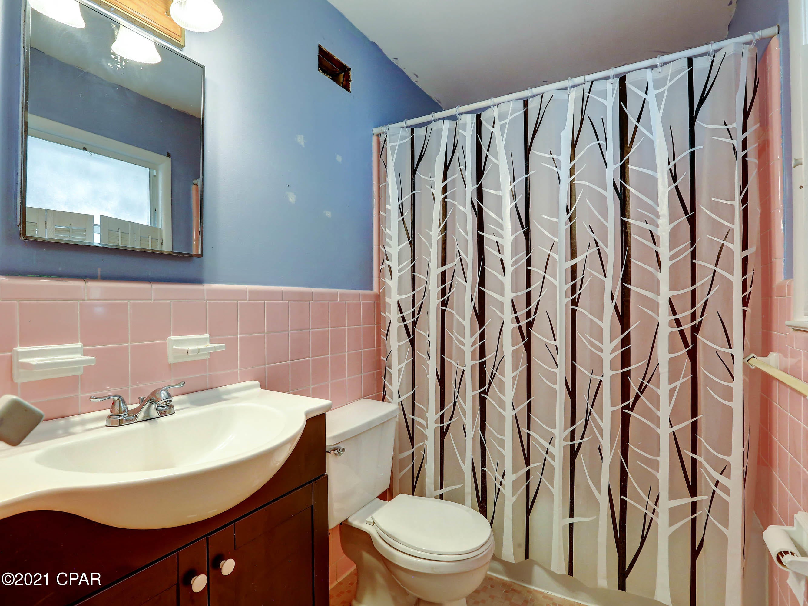 Woodlawn Unit 1 - Residential