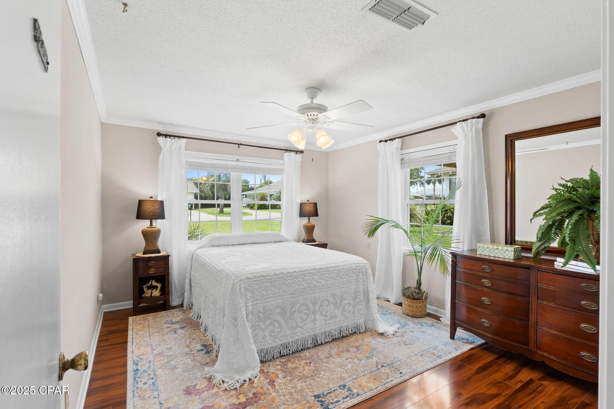 Santa Monica Beach - Residential