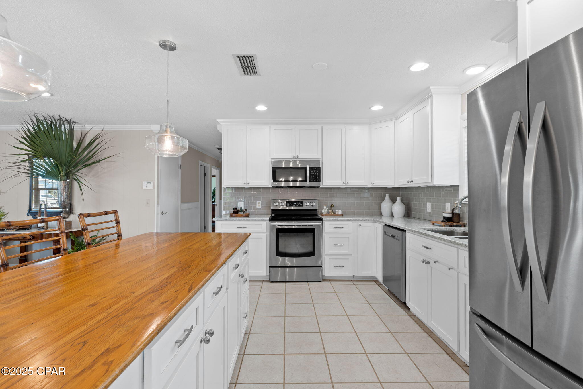 Santa Monica Beach - Residential