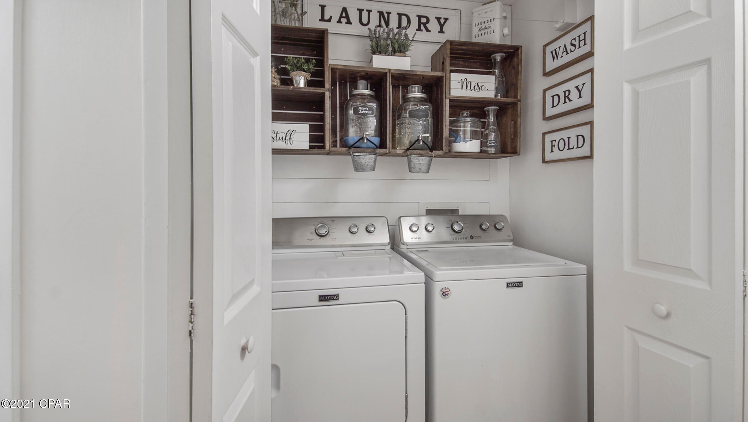 Shadow Bay Unit 1 - Residential