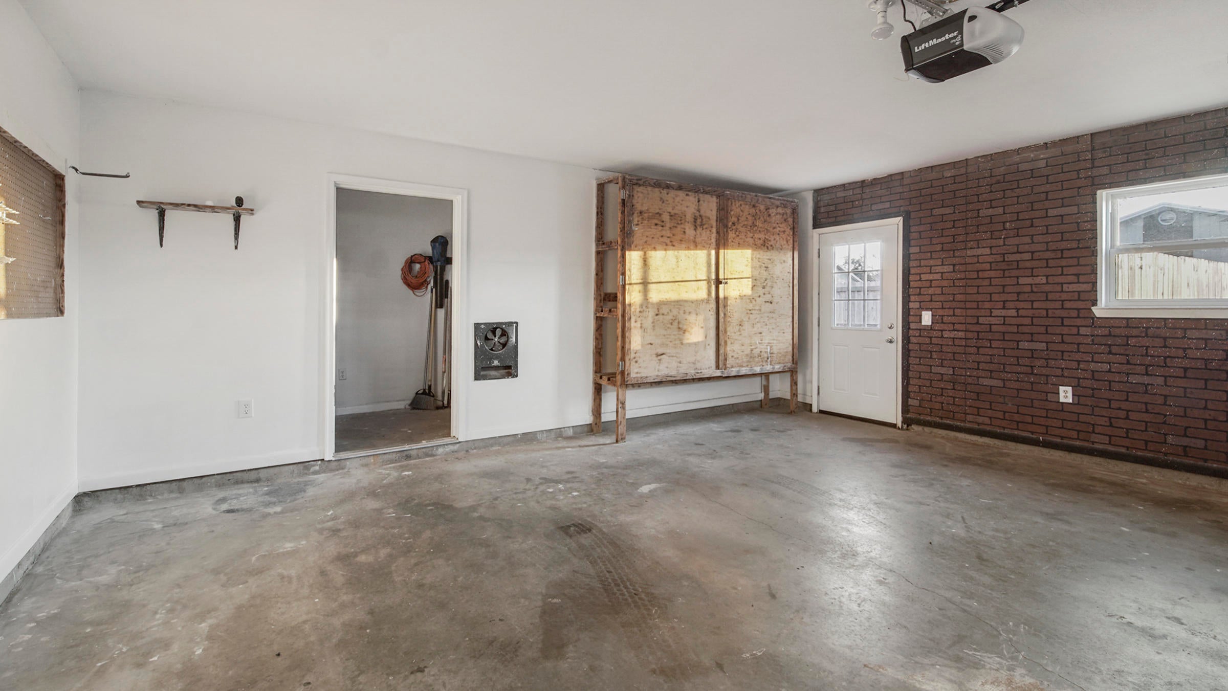 Shadow Bay Unit 1 - Residential