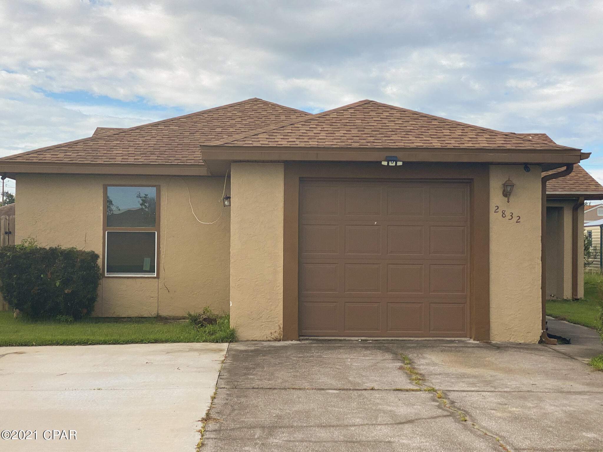 Pine Tree Place Unit 1 - Residential