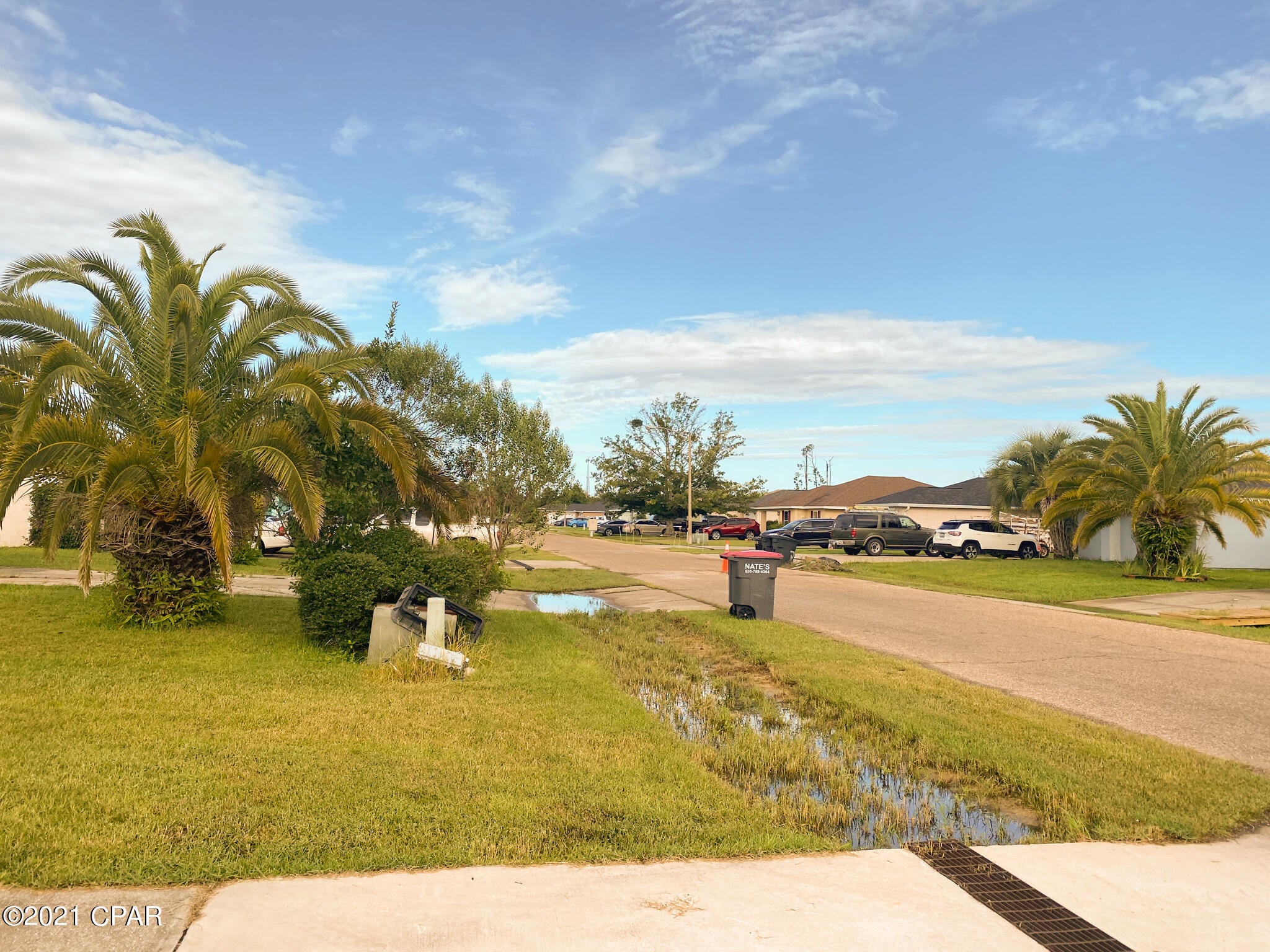Pine Tree Place Unit 1 - Residential