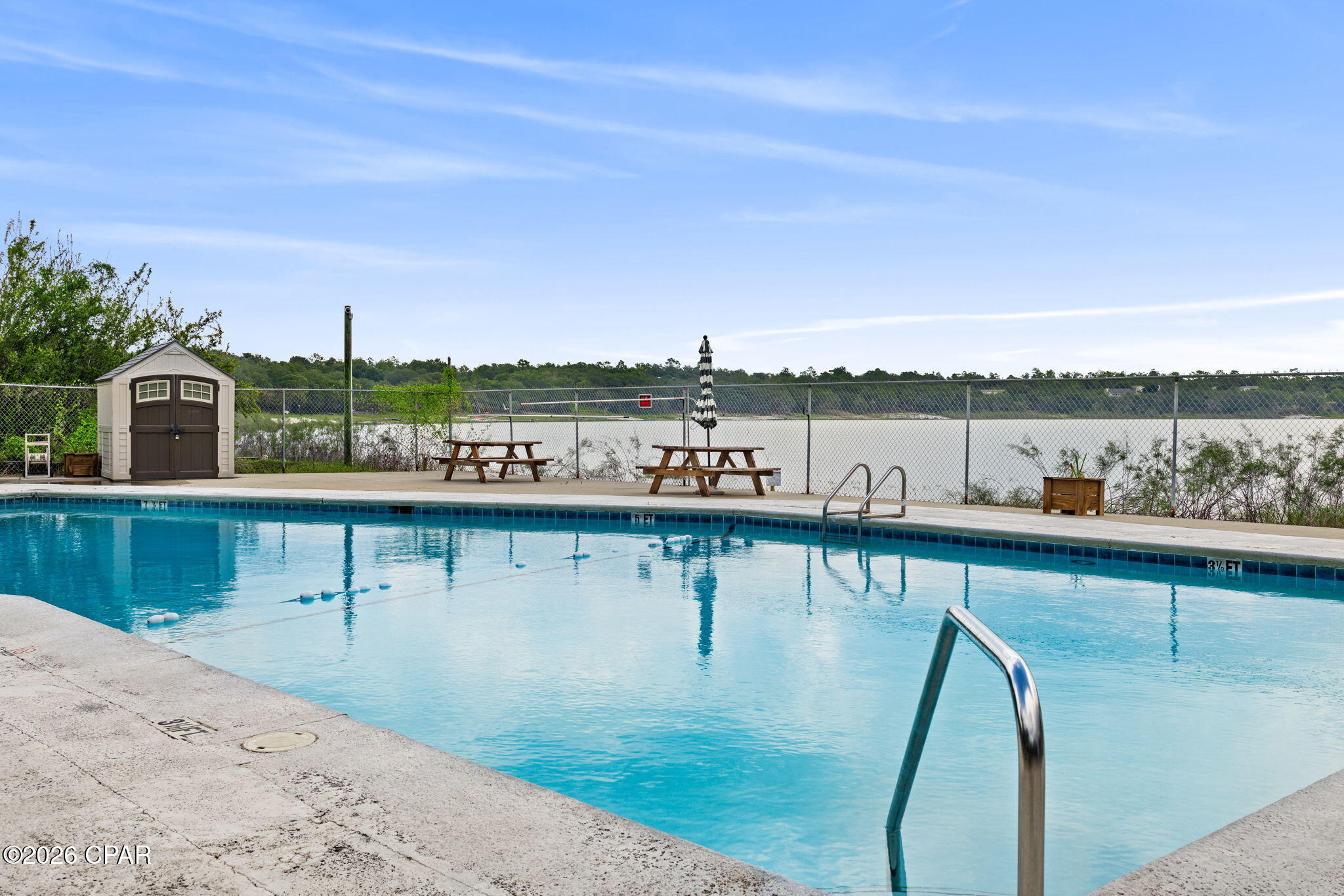 Leisure Lakes - Residential