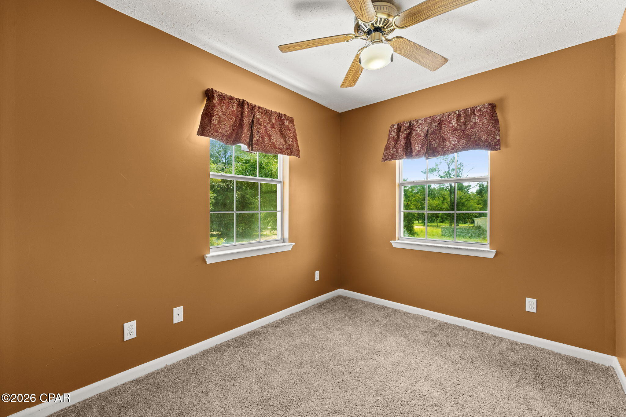 Leisure Lakes - Residential