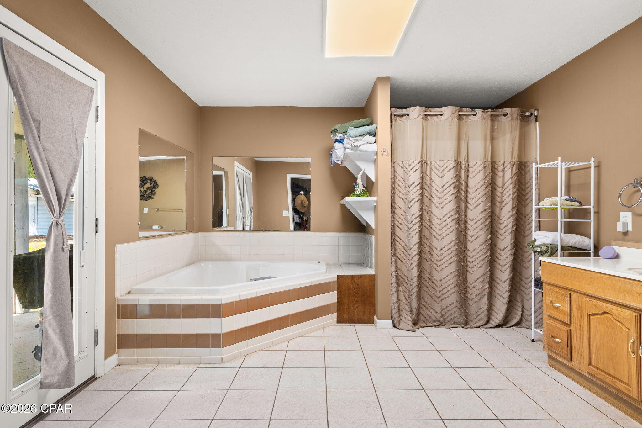 Leisure Lakes - Residential